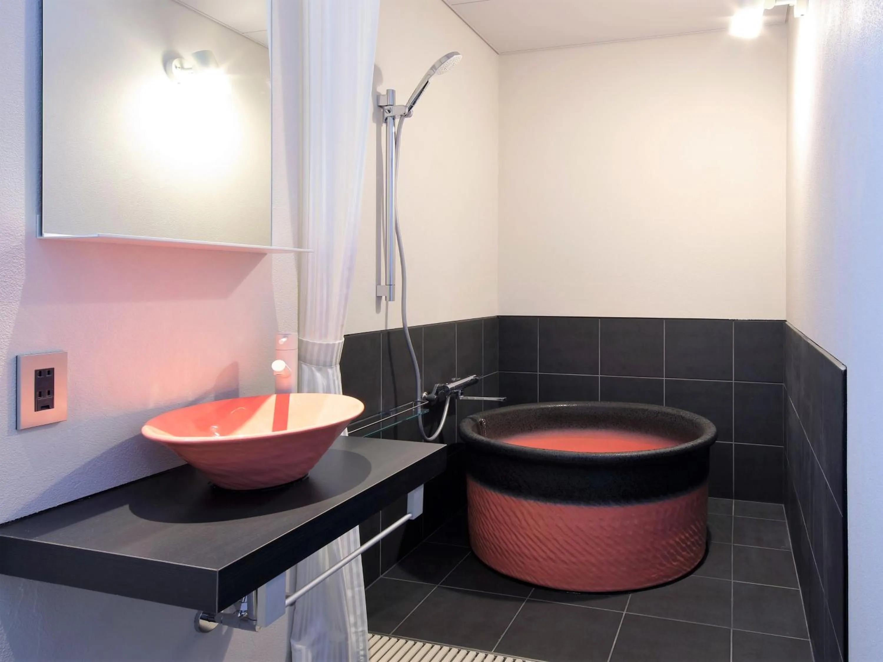 Bathroom in Tanakaya Kyoto Karasuma