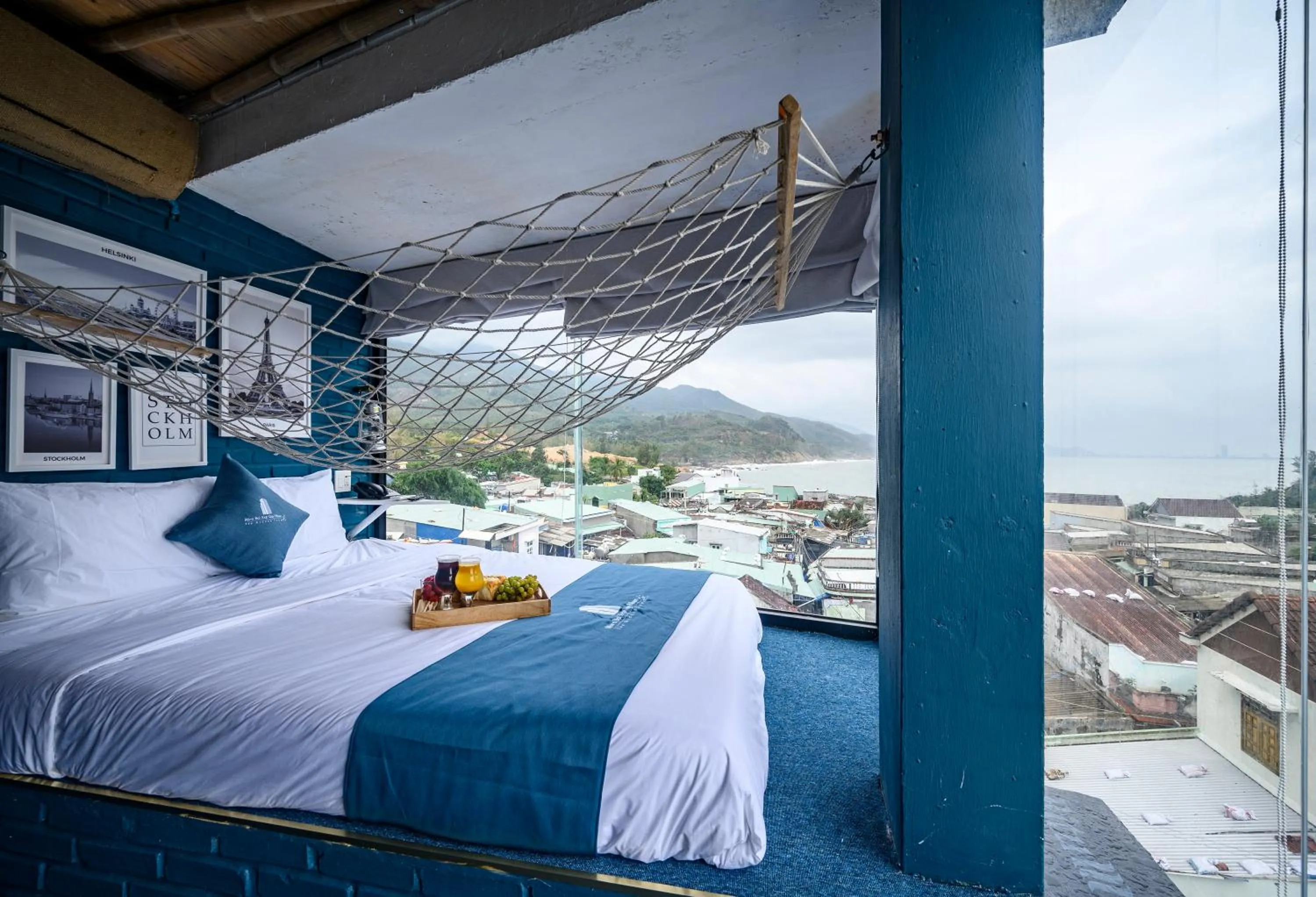 Bedroom, Bed in Mira Bãi Xếp Quy Nhơn - The Hidden Jewel