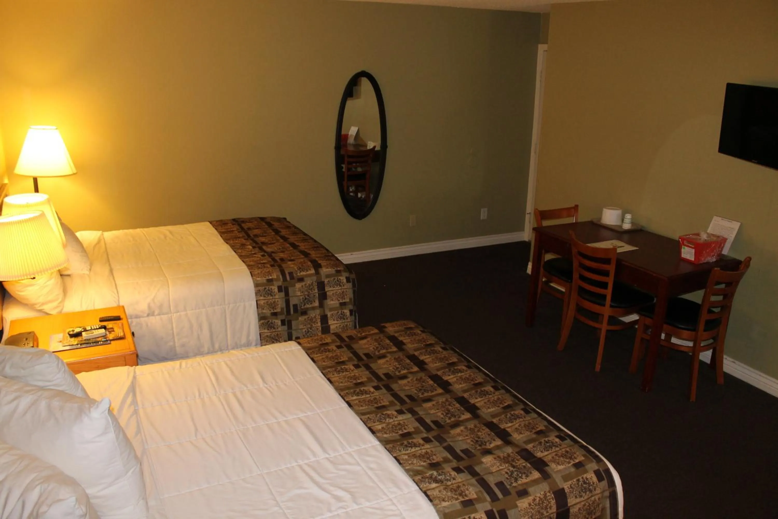 Bed in Big Pines Mountain House