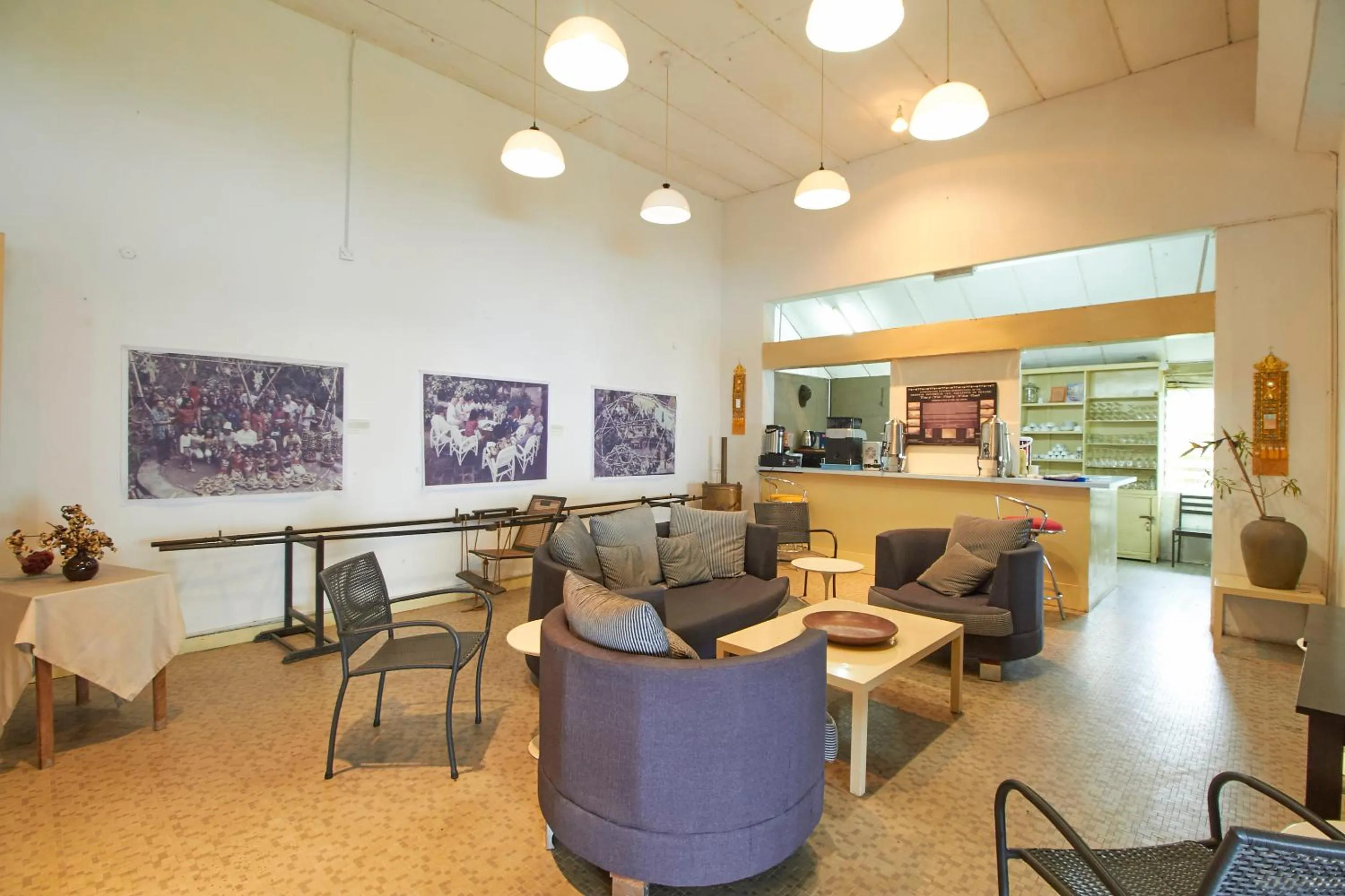 Living room in Bellevue The Penang Hill Hotel, Bukit Bendera