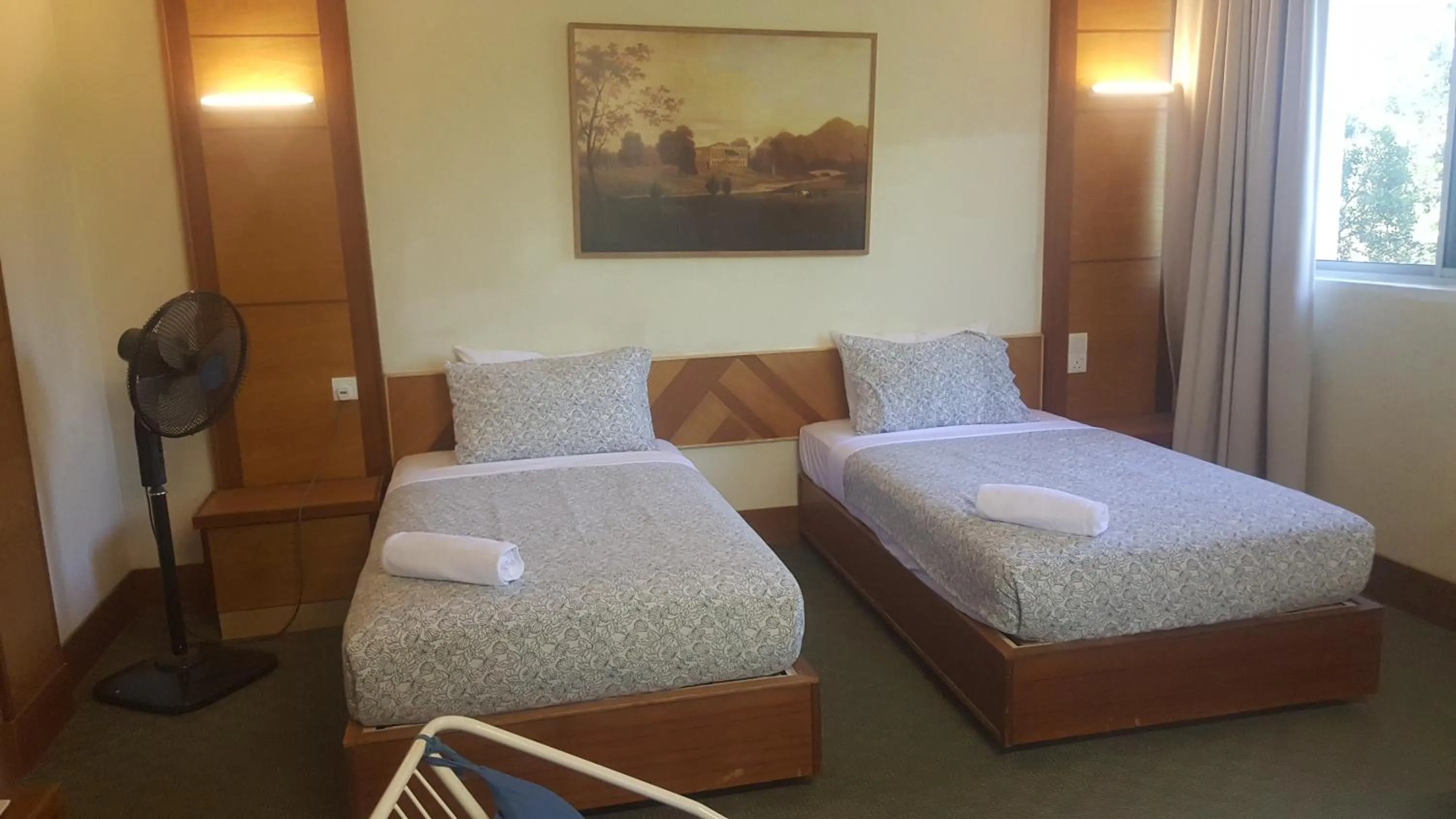 Photo of the whole room, Bed in Bellevue The Penang Hill Hotel, Bukit Bendera