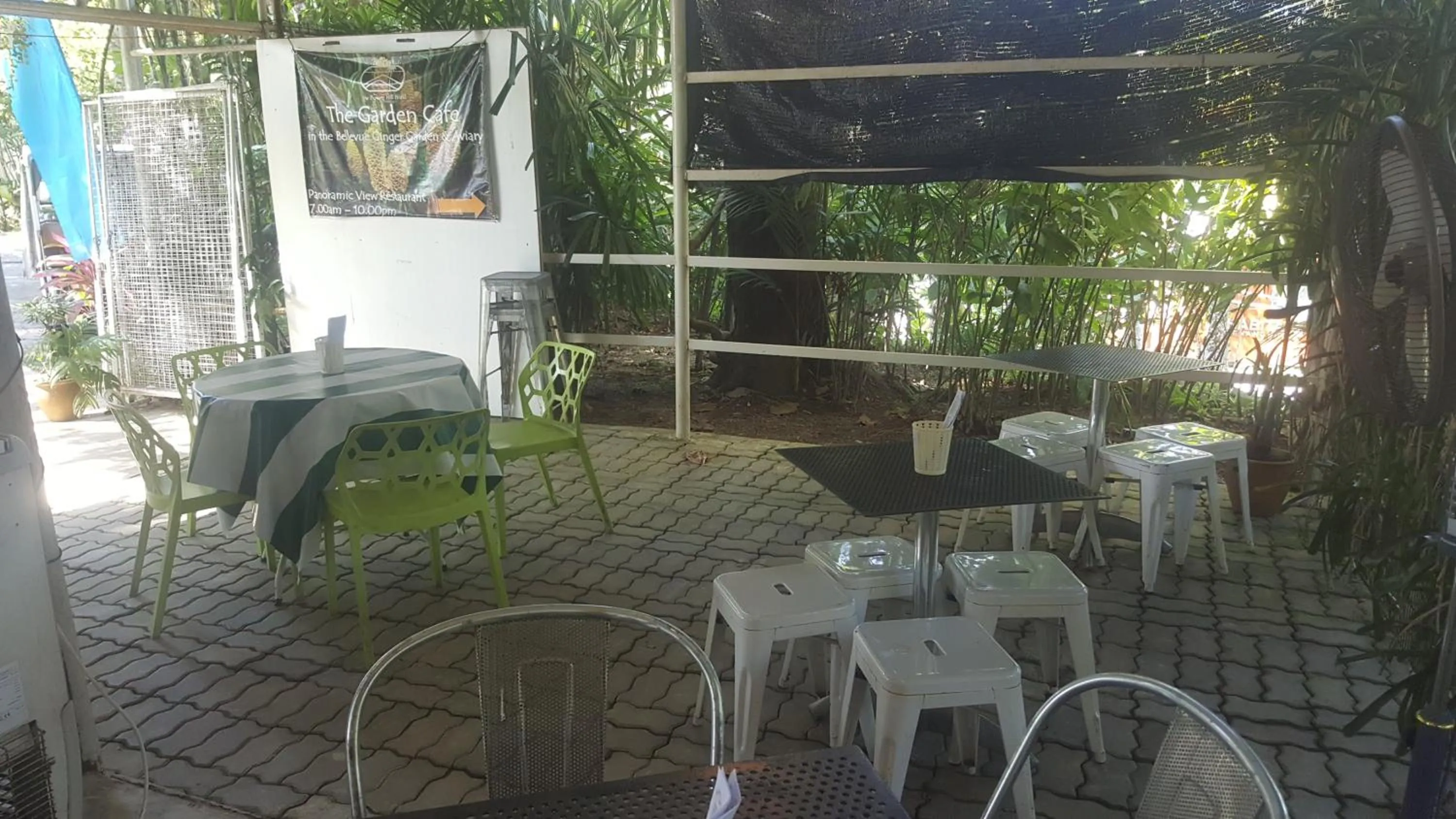 Restaurant/places to eat in Bellevue The Penang Hill Hotel, Bukit Bendera