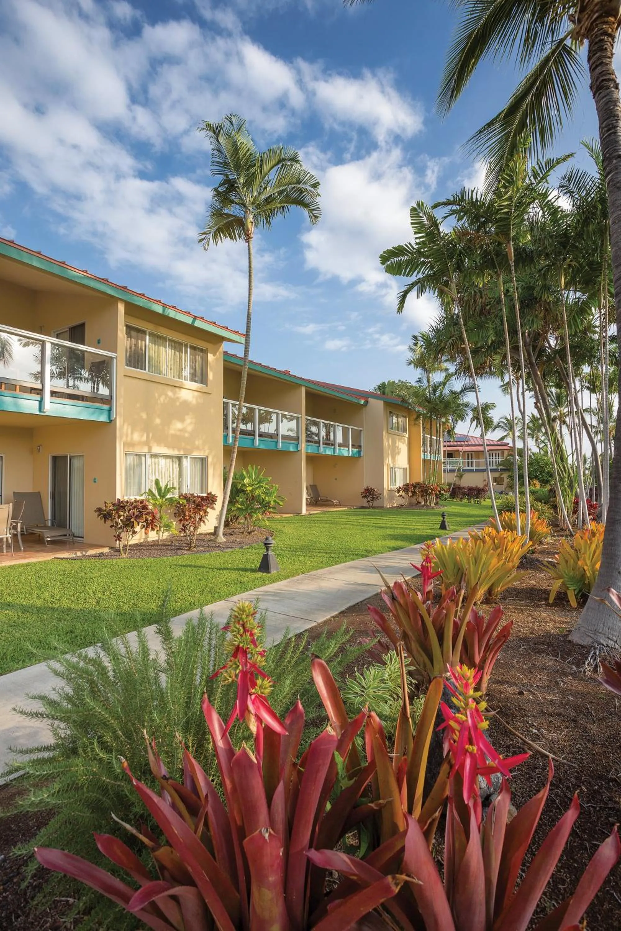 Property building in Kona Coast Resort