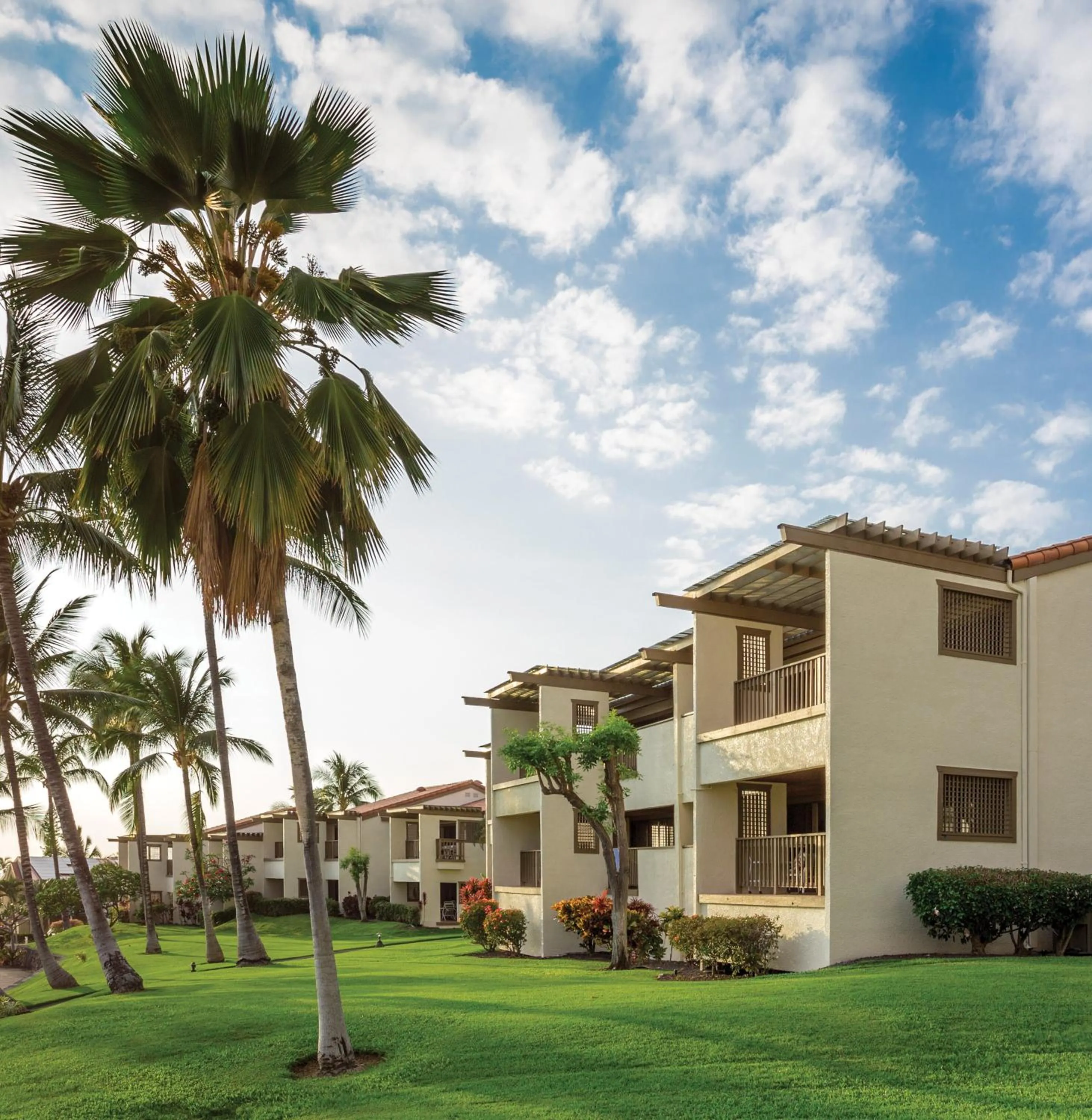 Property building in Kona Coast Resort