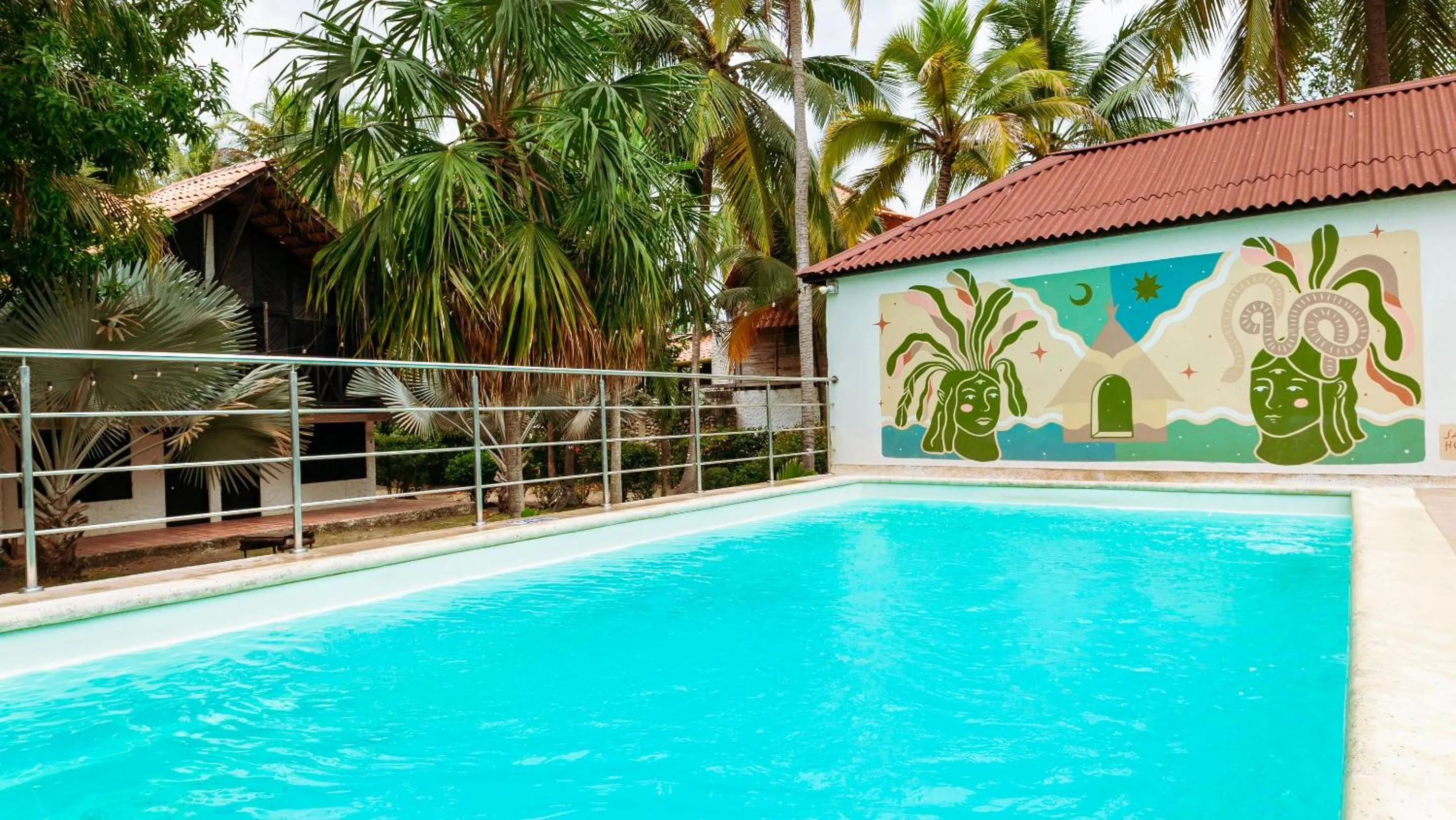 Swimming pool in Socialtel Palomino