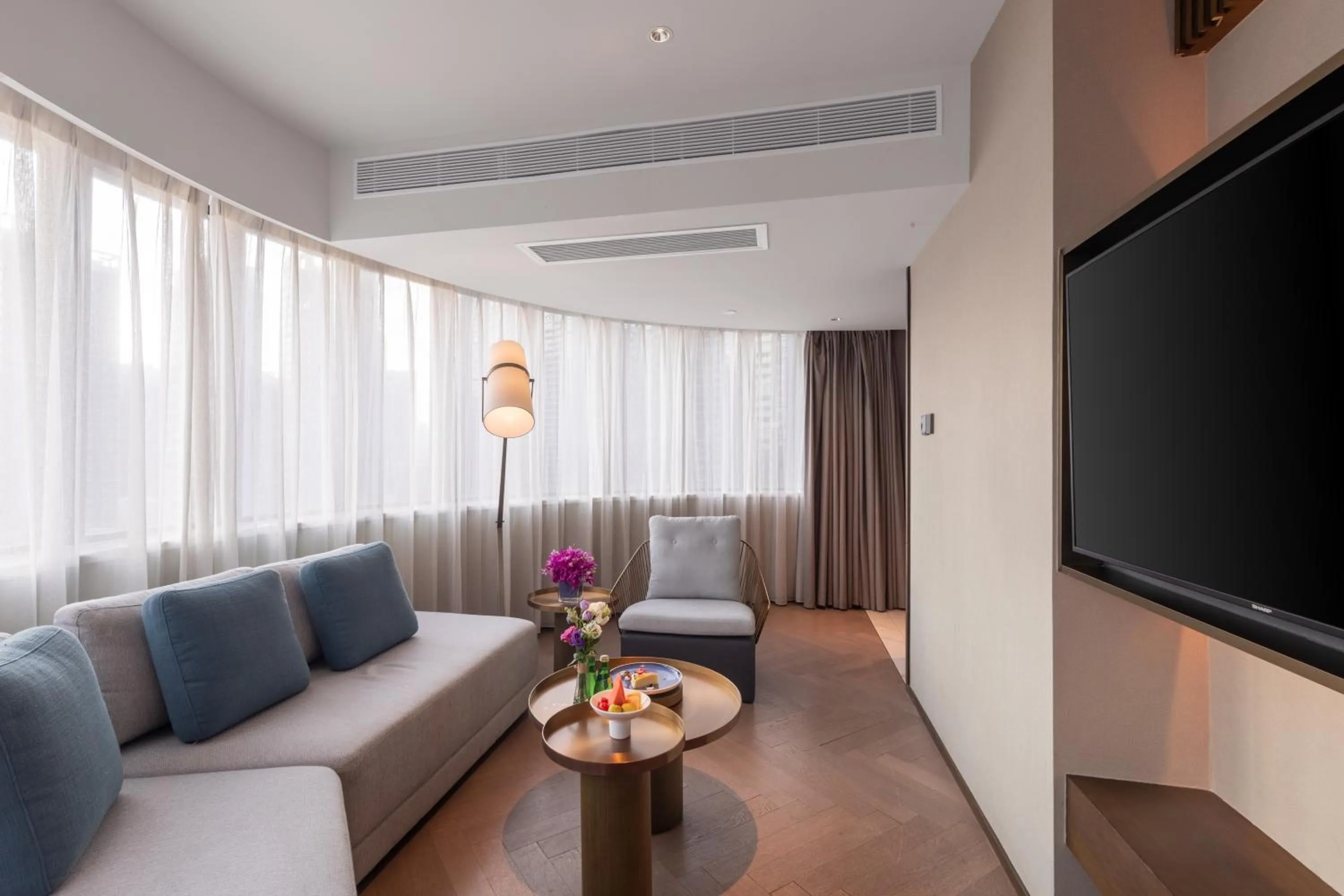 Living room, Seating Area in Amber East Hotel