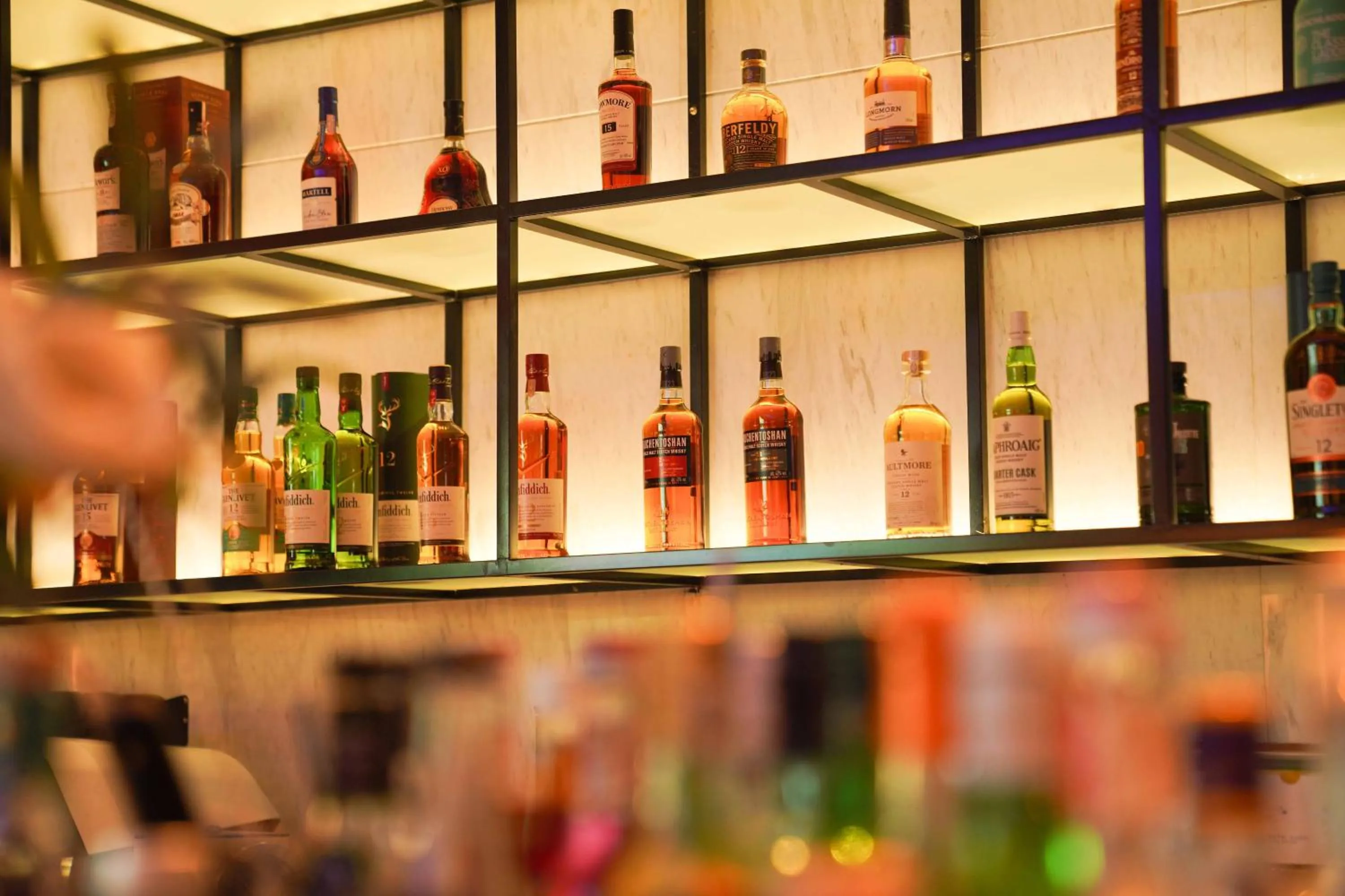 Lounge or bar in Imperial Traders Elong Hotel