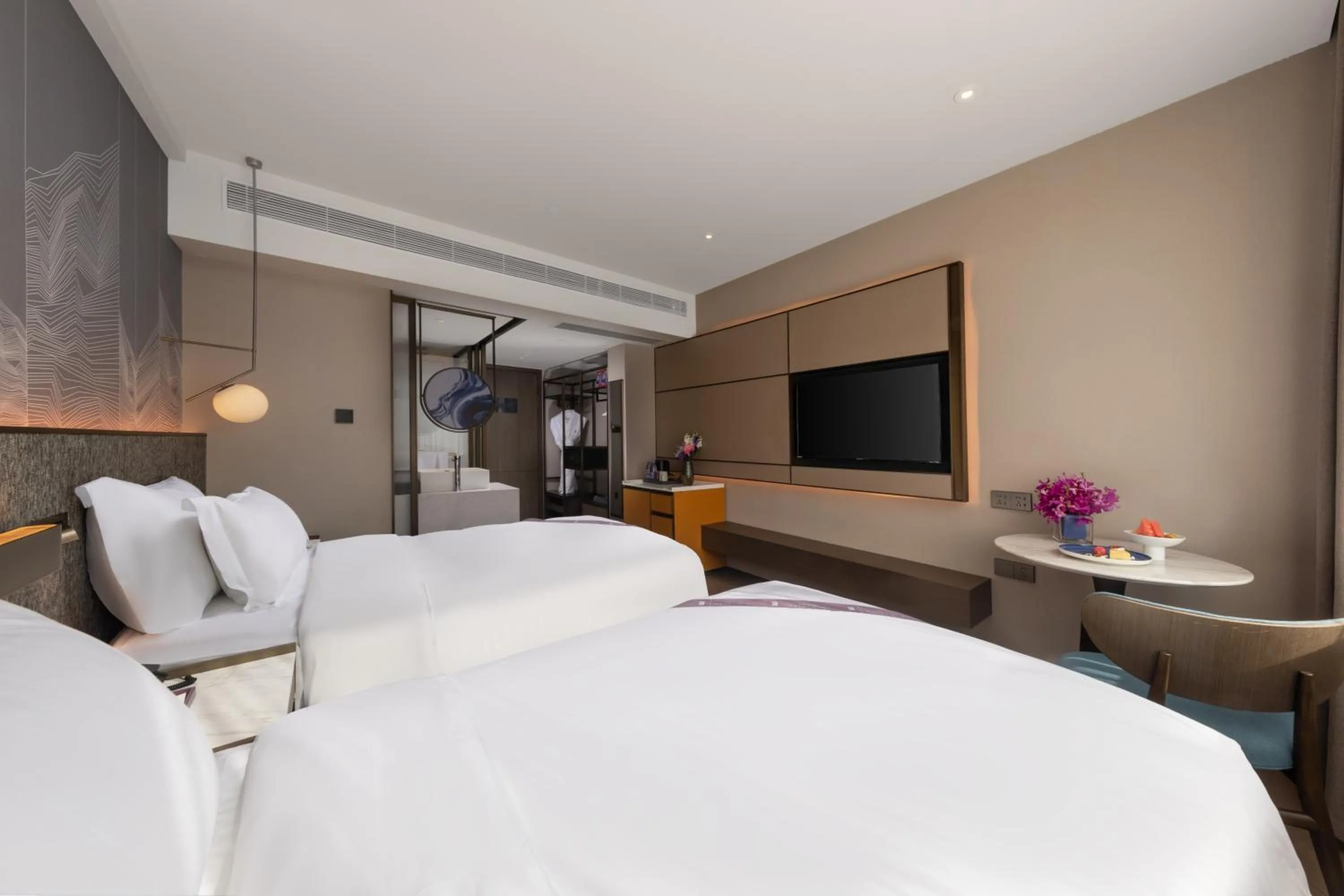 Photo of the whole room, Bed in Amber East Hotel