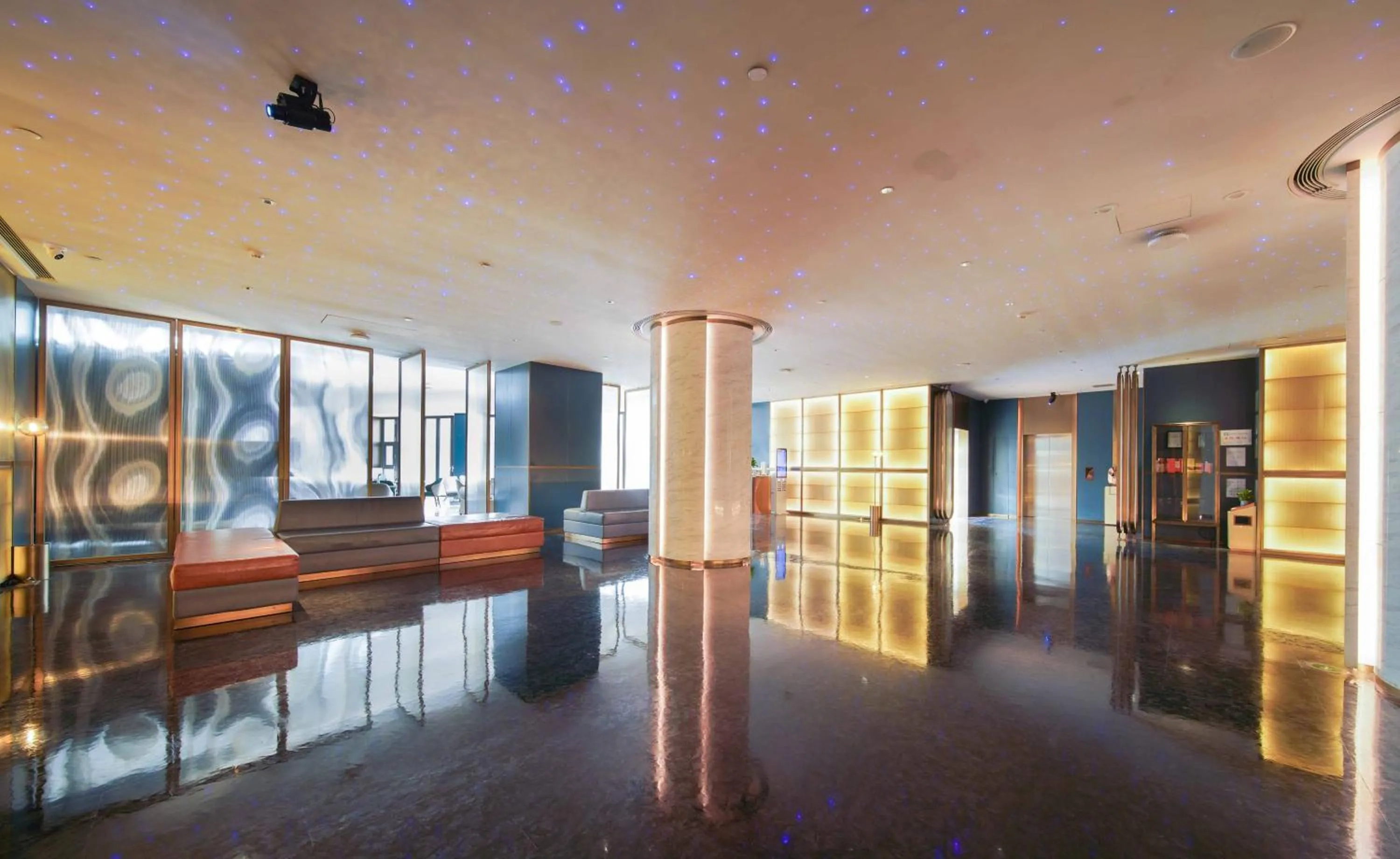 Lobby or reception in Imperial Traders Elong Hotel