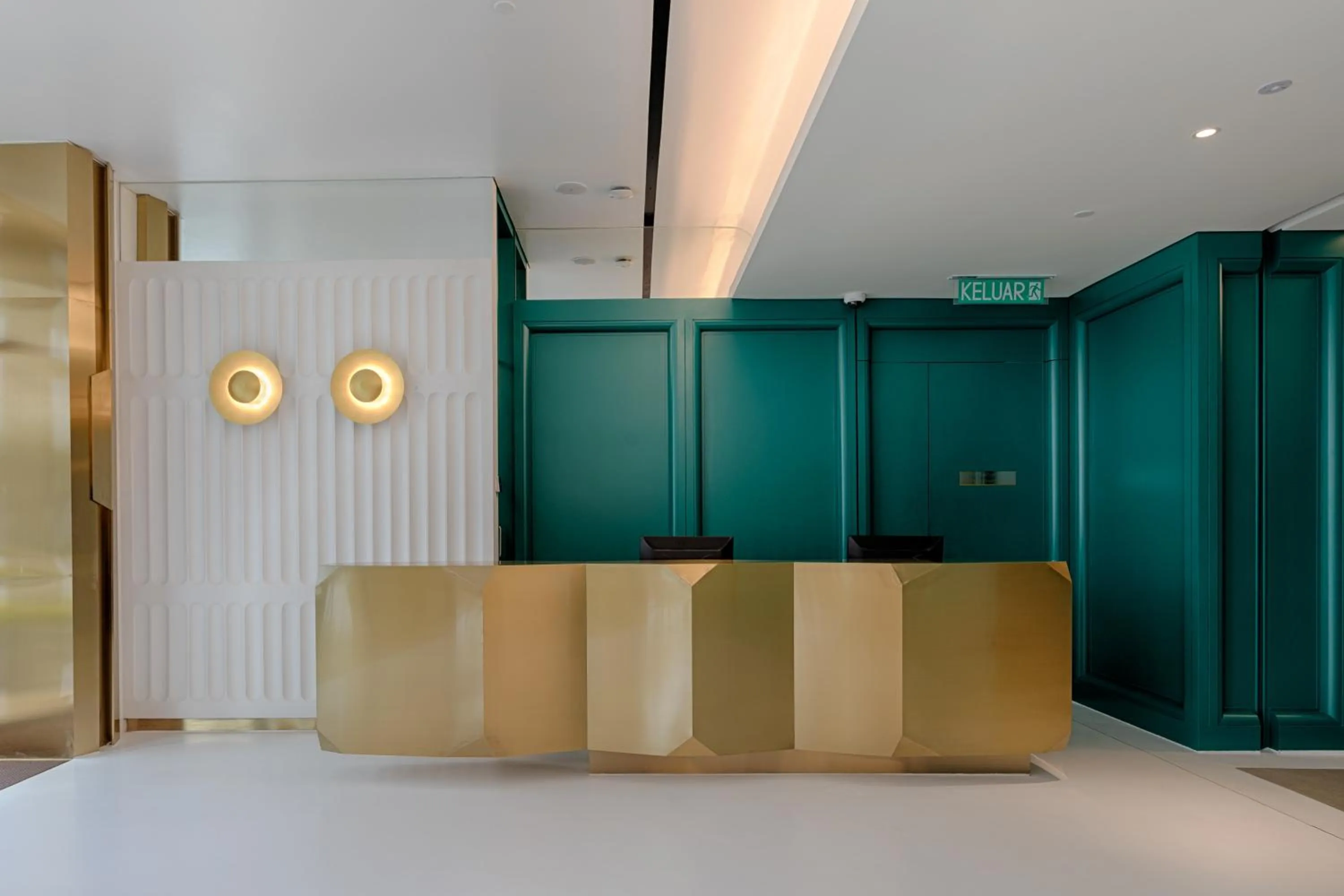 Lobby or reception in The Upper House, Batu Kawan