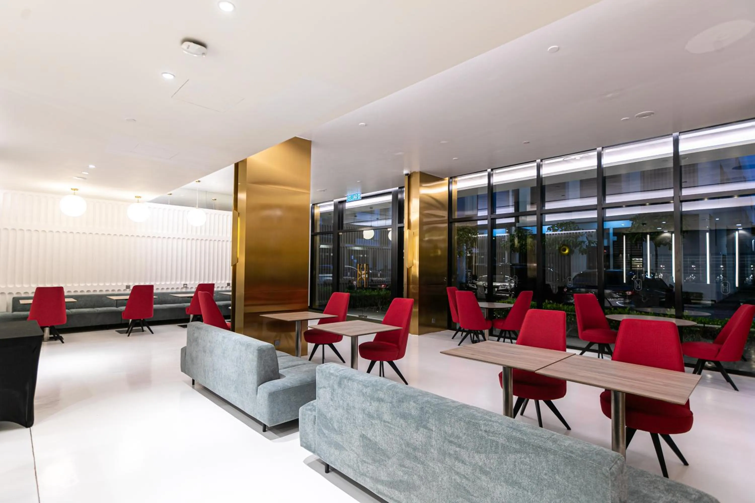 Restaurant/places to eat in The Upper House, Batu Kawan