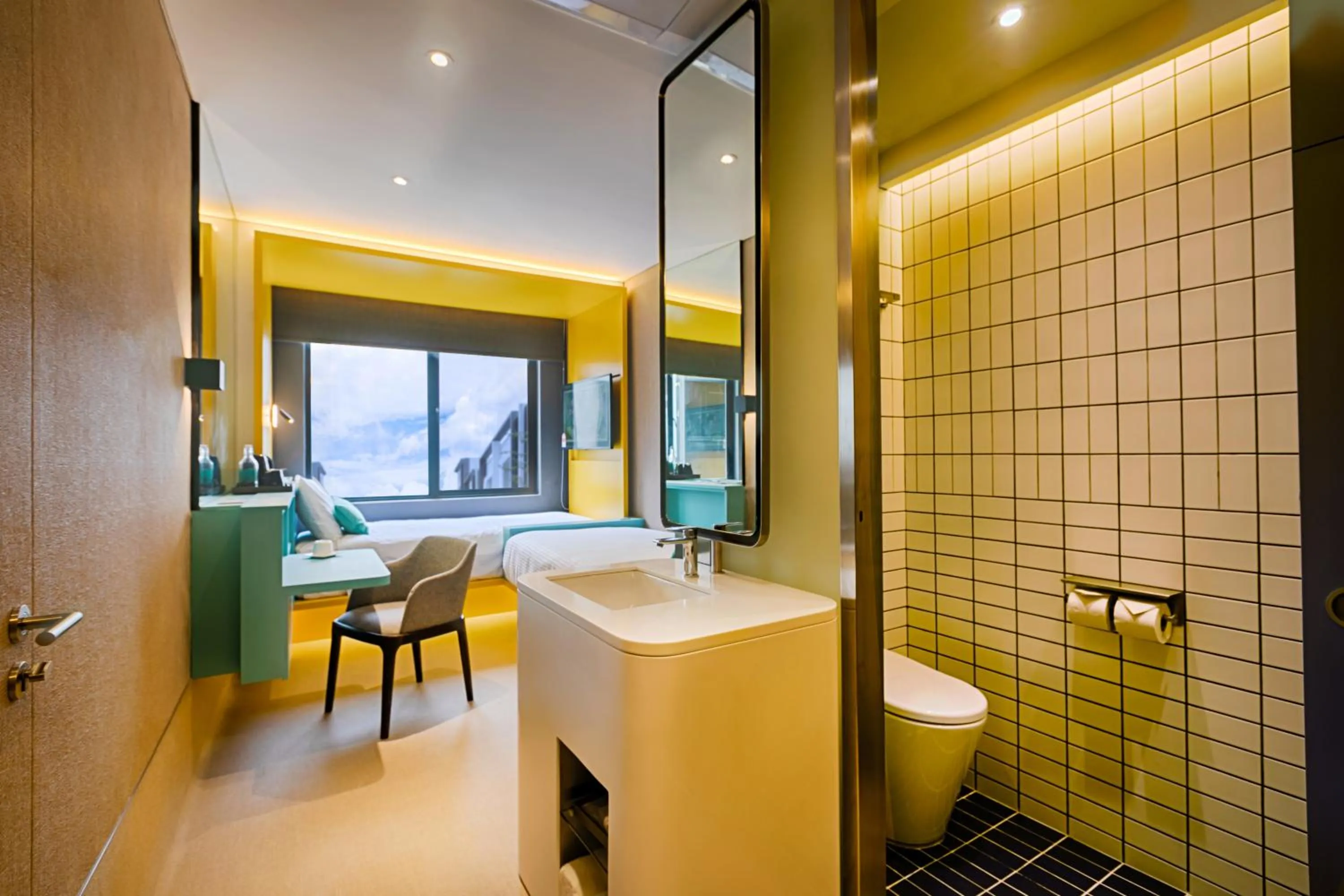 Bathroom in The Upper House, Batu Kawan