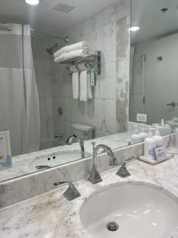 Bathroom in The Cliffs Hotel and Spa