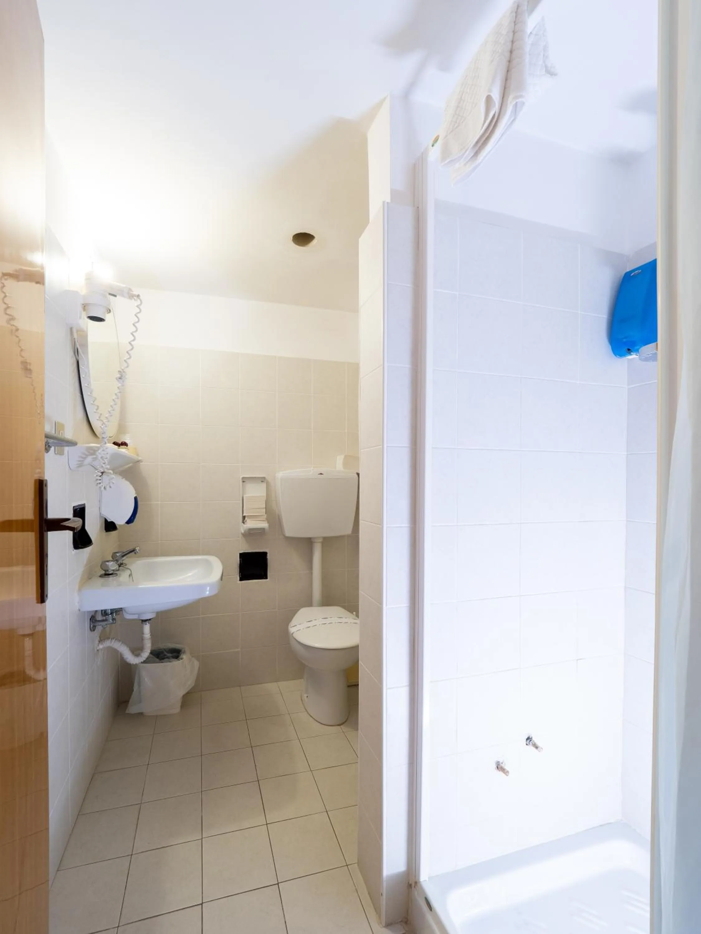 Bathroom in Hotel Blurelda