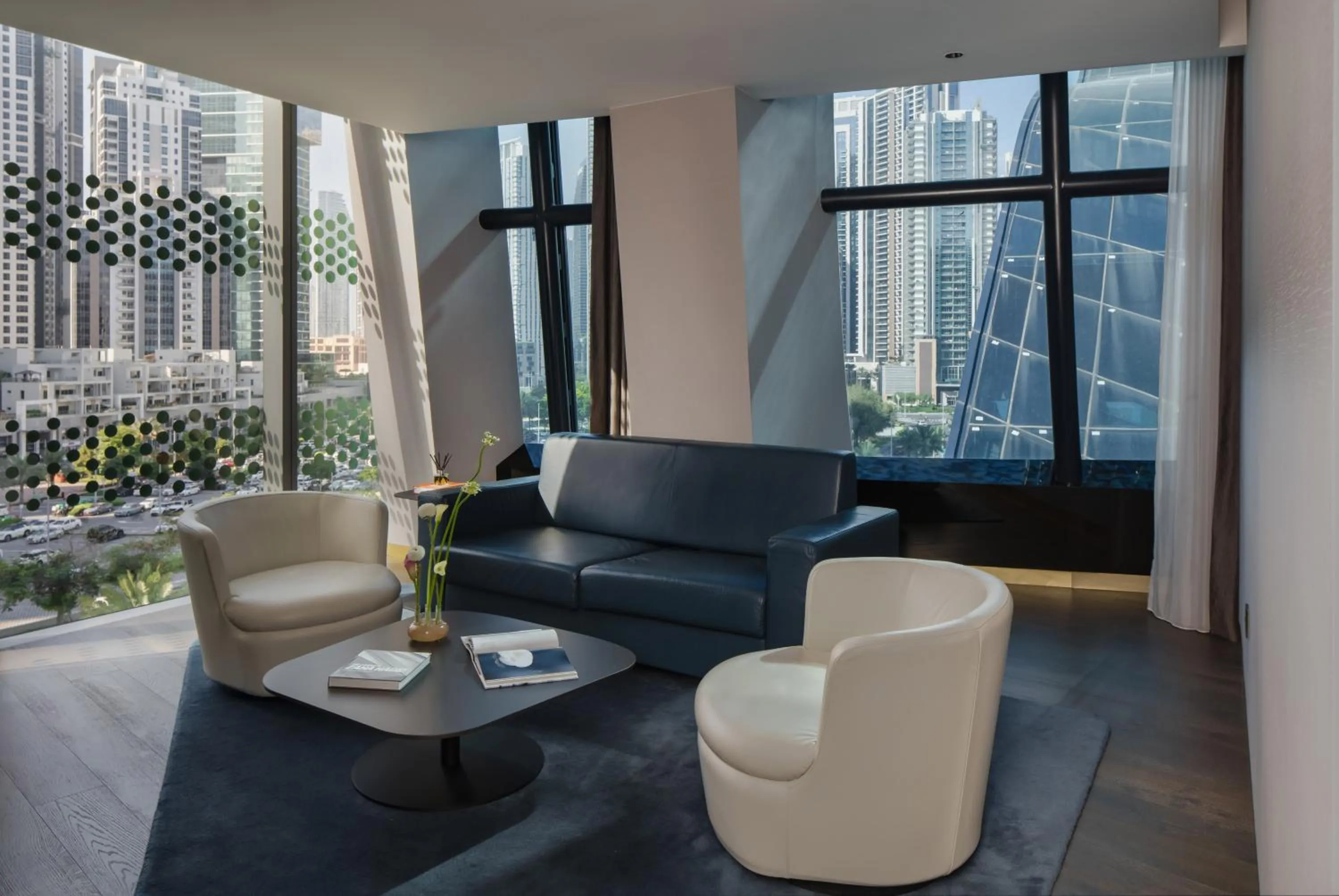 Living room in ME Dubai by Meliá