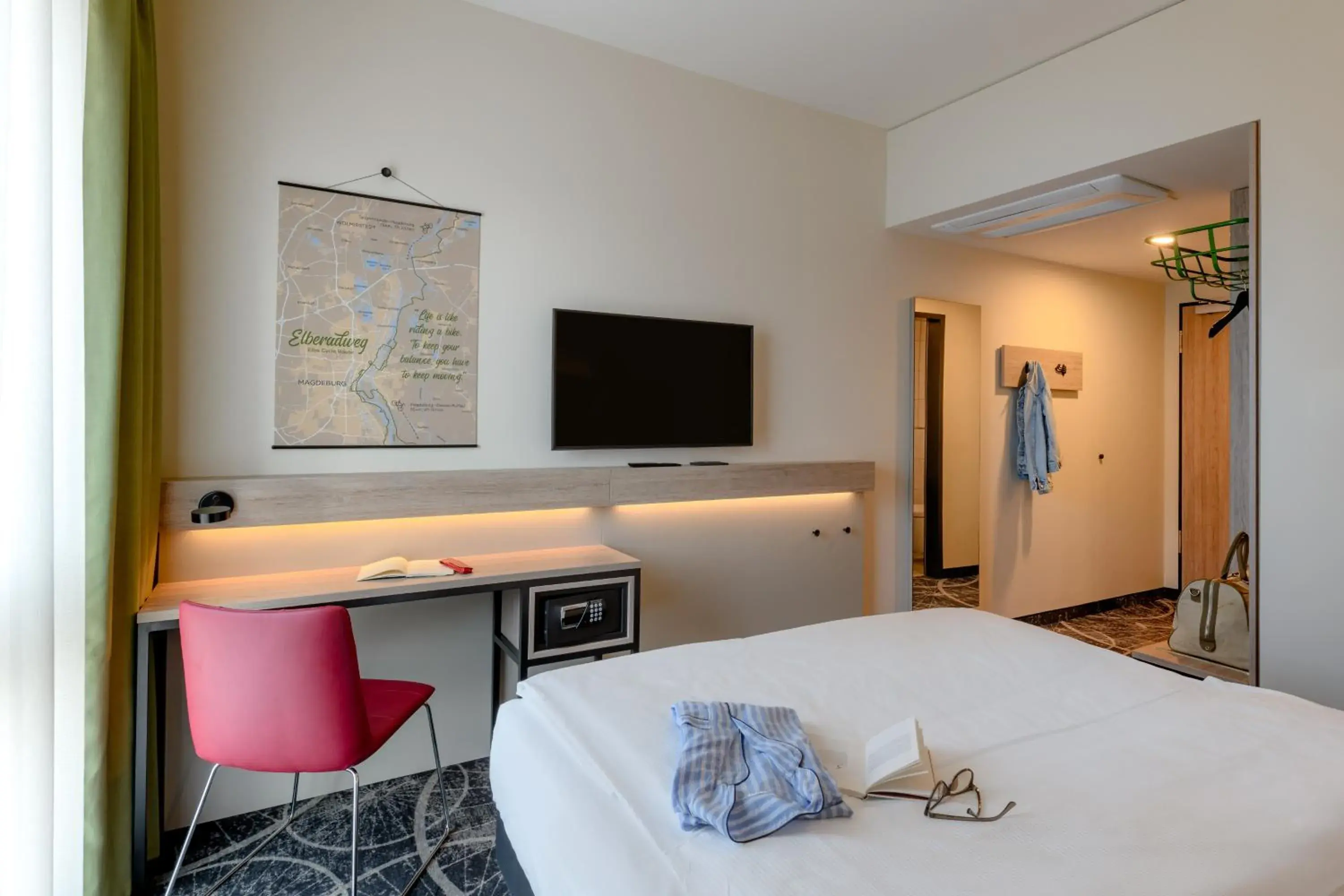 Family Room with Double Bed and Bunk Bed in ibis Styles Magdeburg Family Room with Double Bed and Bunk Bed in ibis Styles Magdeburg