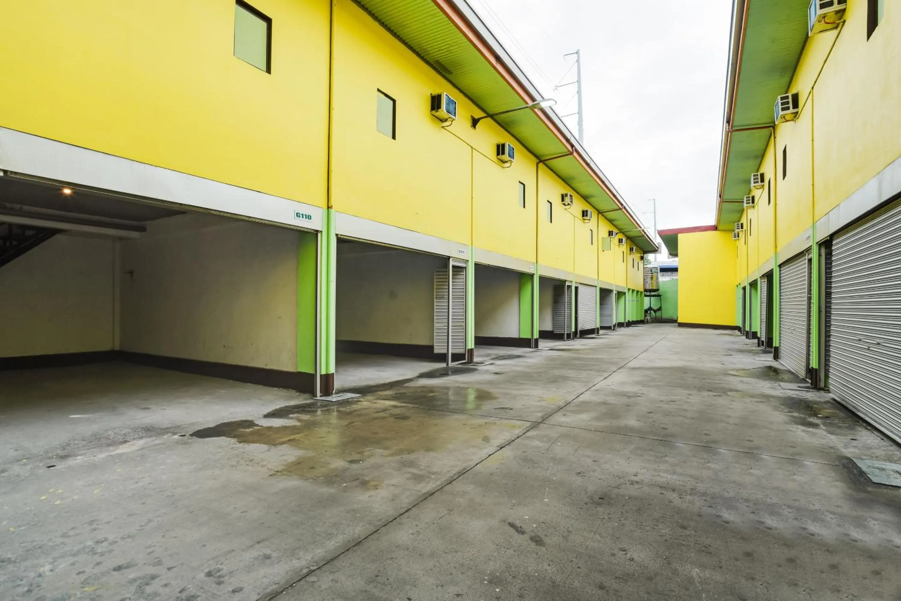 Lobby or reception in OYO 473 Ranchotel Drive-in