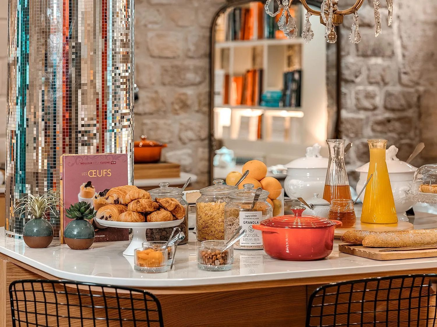 Food in Hôtel Zélie Champs-Elysées