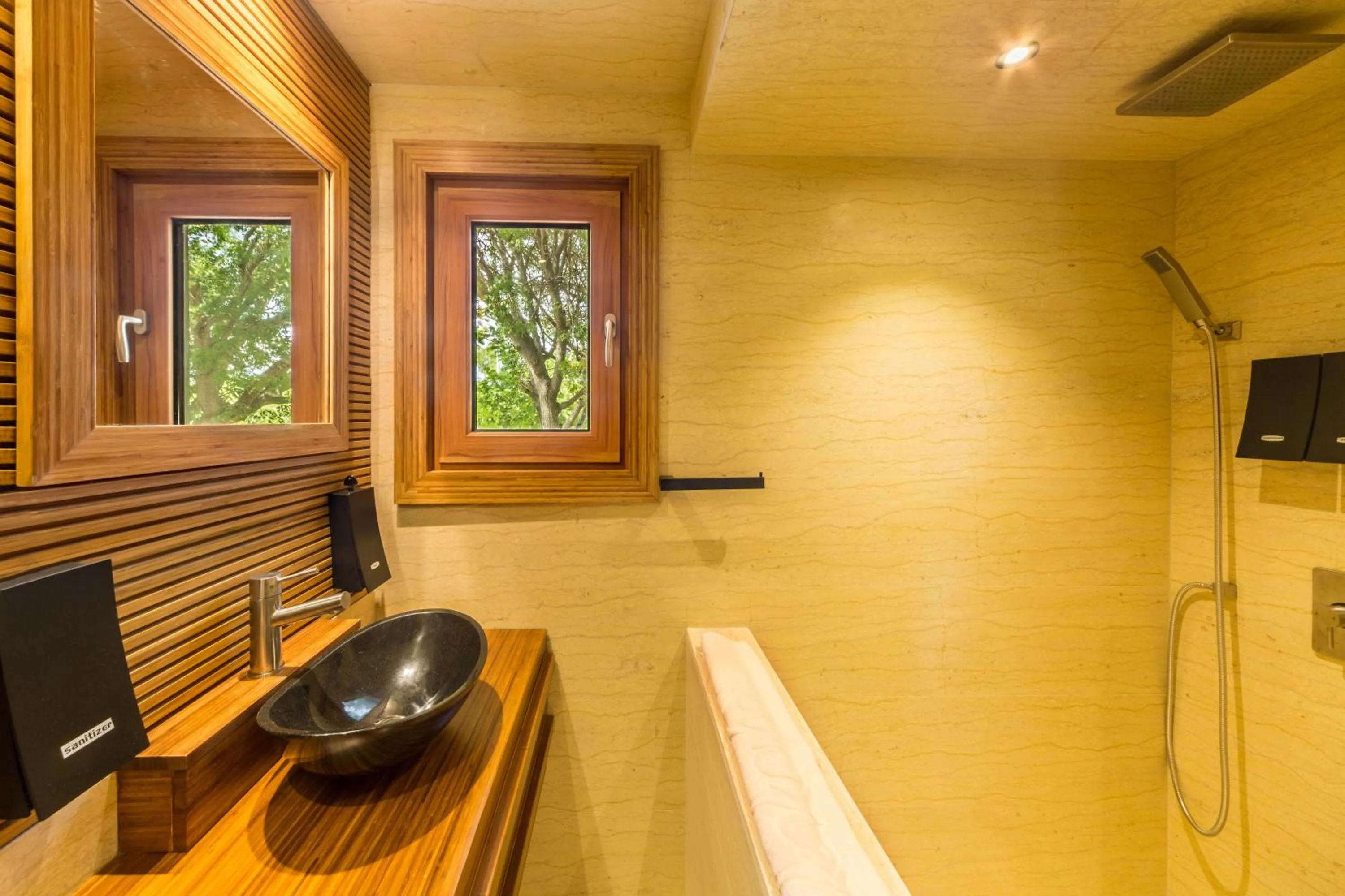 Bathroom in Kokomo Botanical Resort - Caribbean Family Cottages