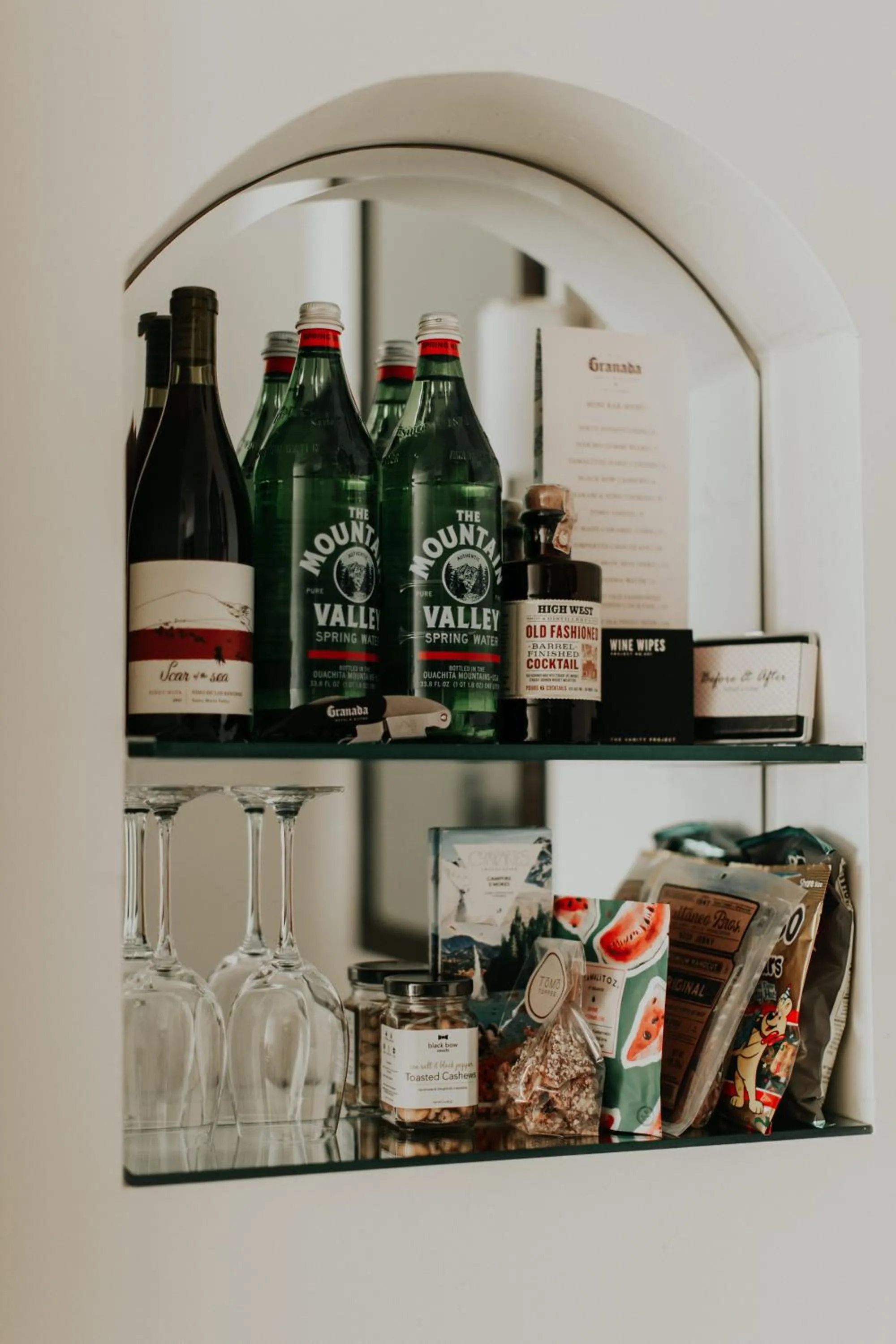 minibar in Granada Hotel & Bistro