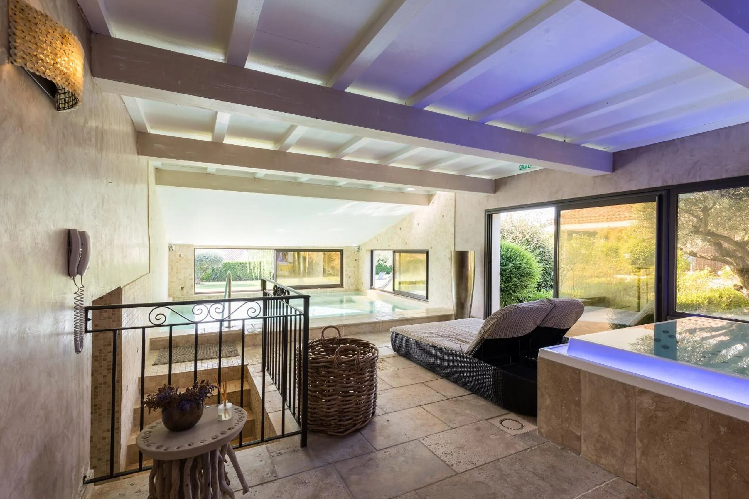 Spa and wellness centre/facilities in La Bastide Saint Georges & Spa