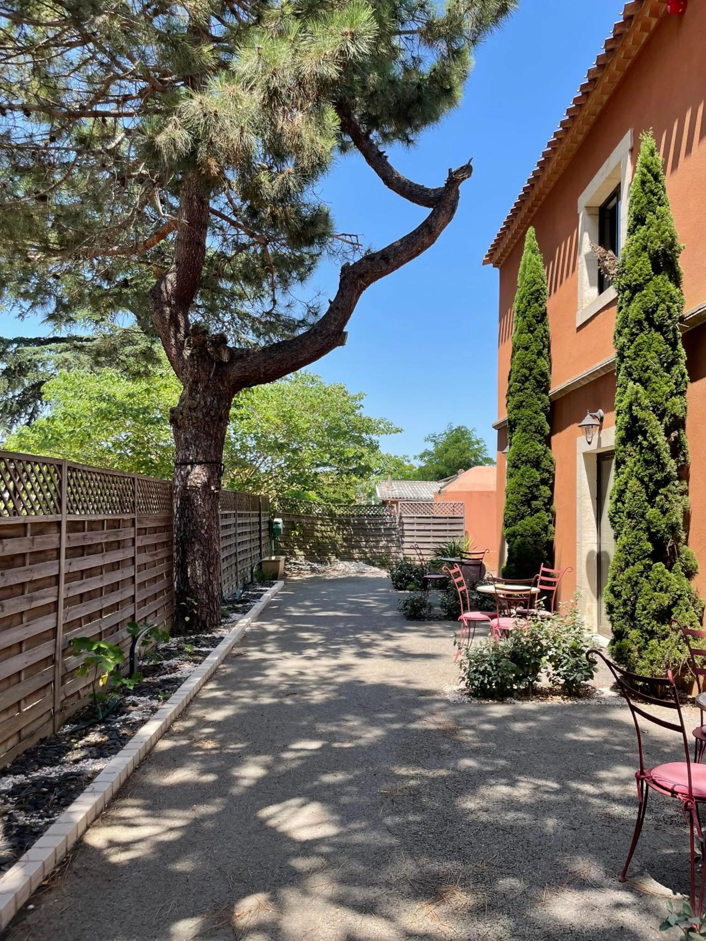 Property building in Hotel du Mas