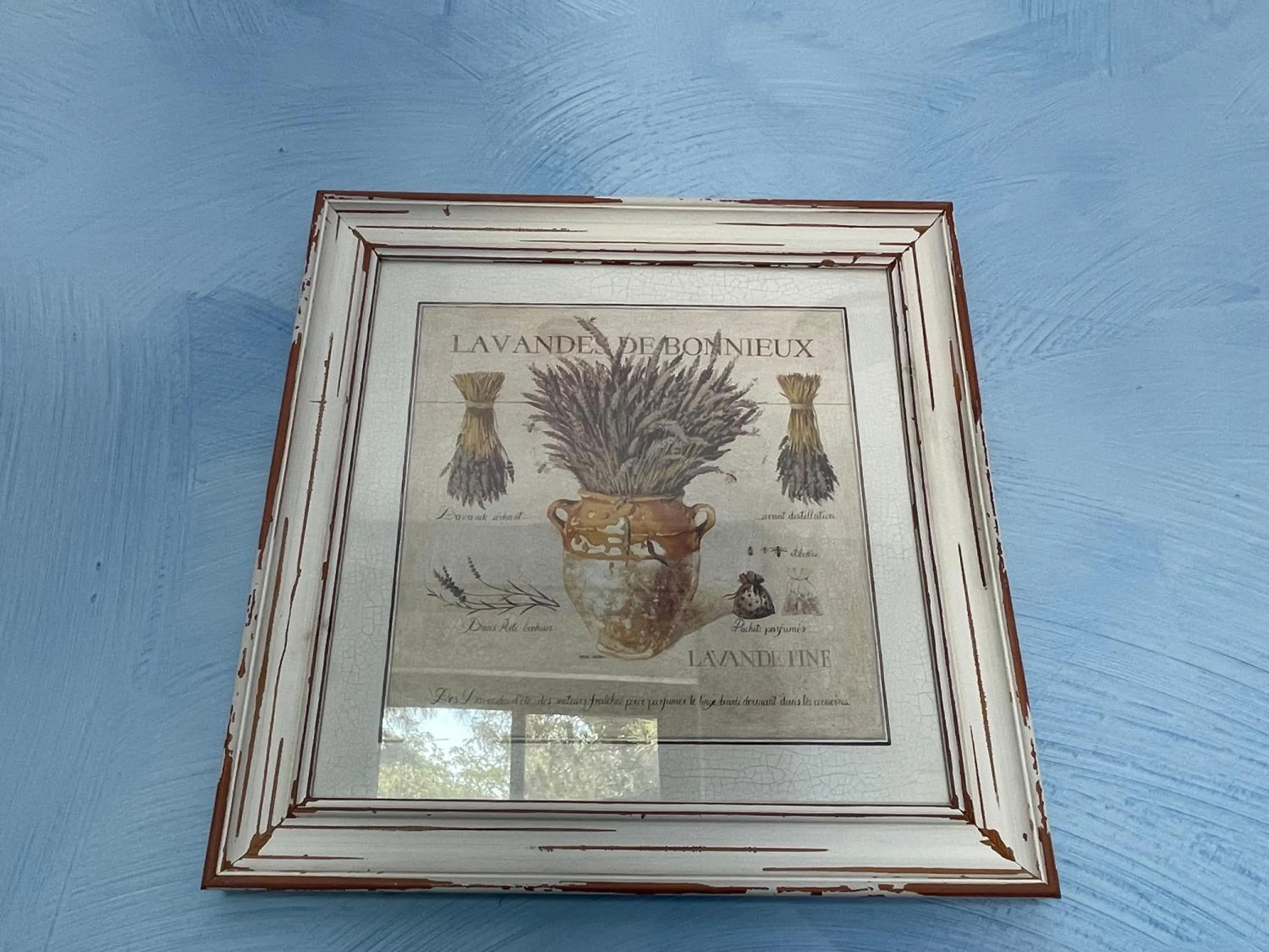 Decorative detail in Hotel du Mas