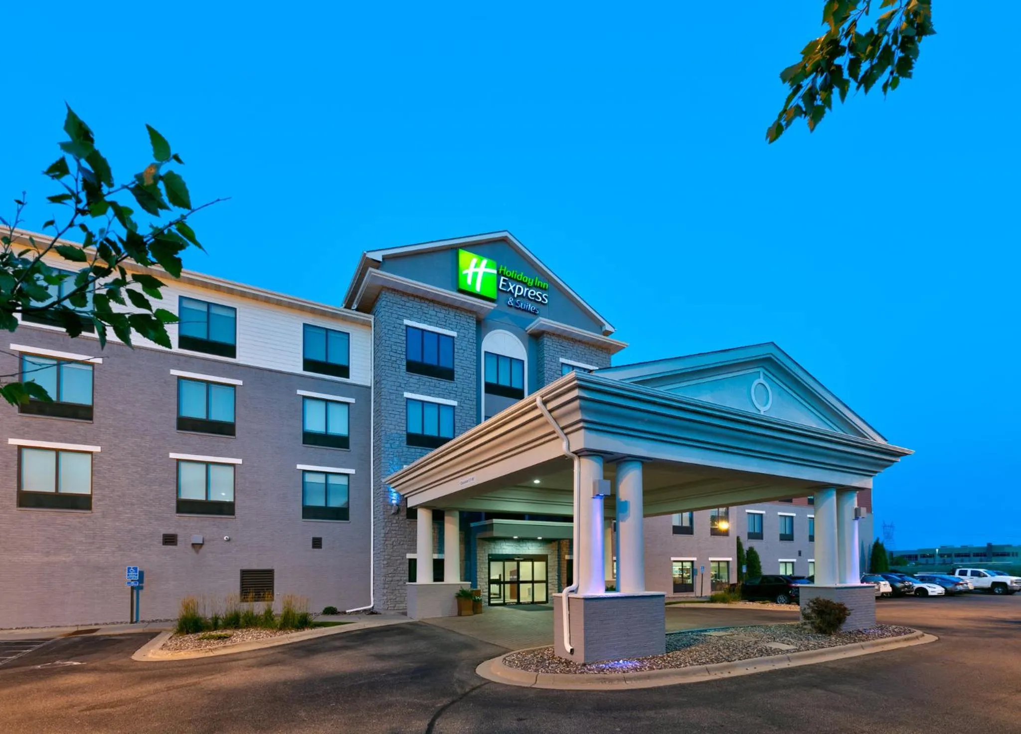 Property building in Holiday Inn Express Hotel & Suites Shakopee by IHG