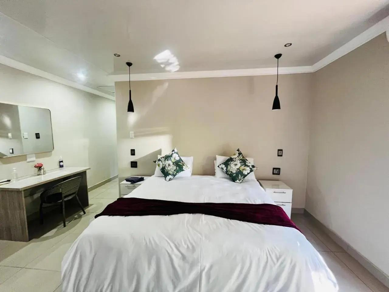 Standard Queen Room in New Bali Guesthouse Standard Queen Room in New Bali Guesthouse