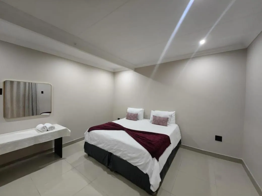 Bathroom, Bed in New Bali Guesthouse