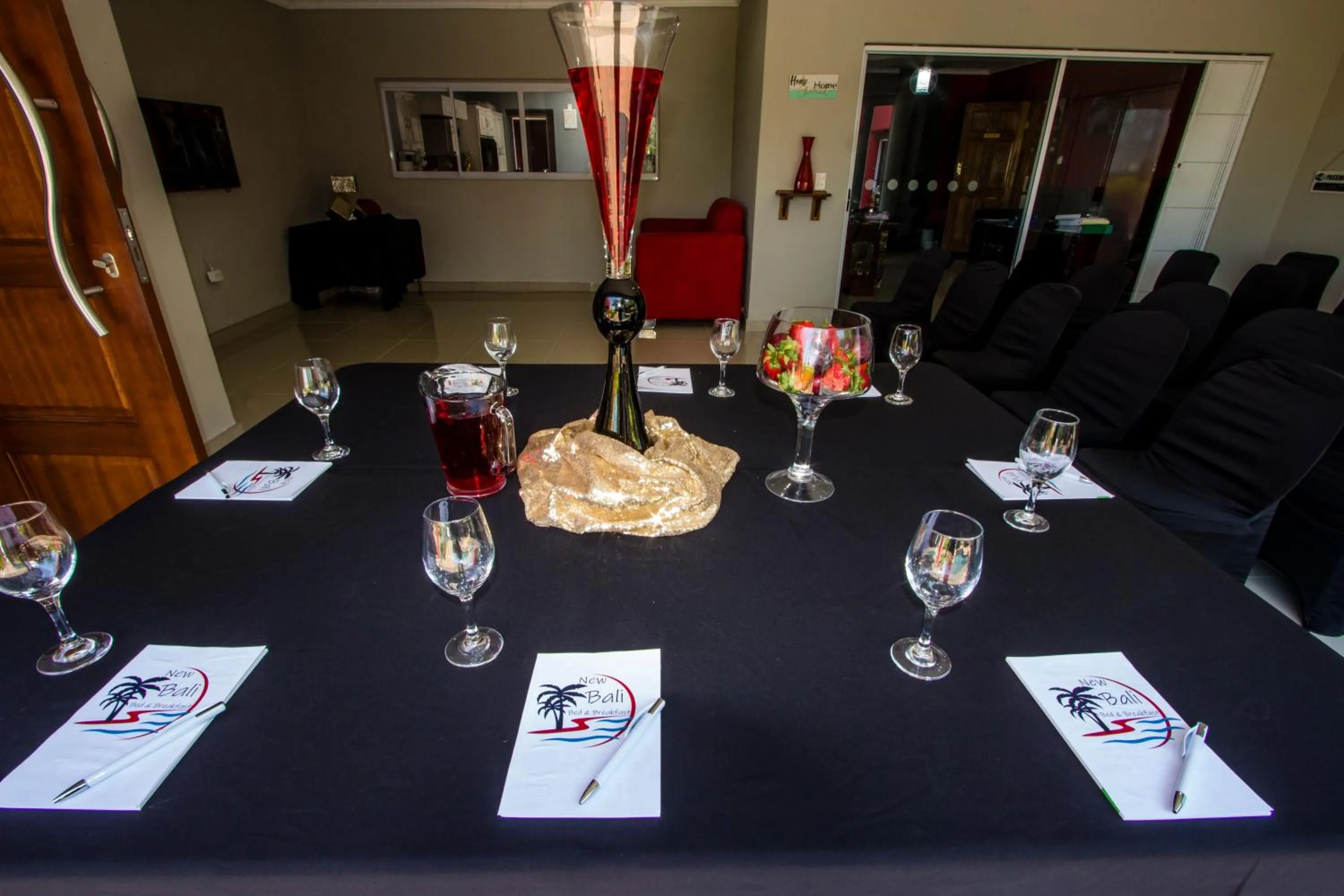 Business facilities in New Bali Guesthouse