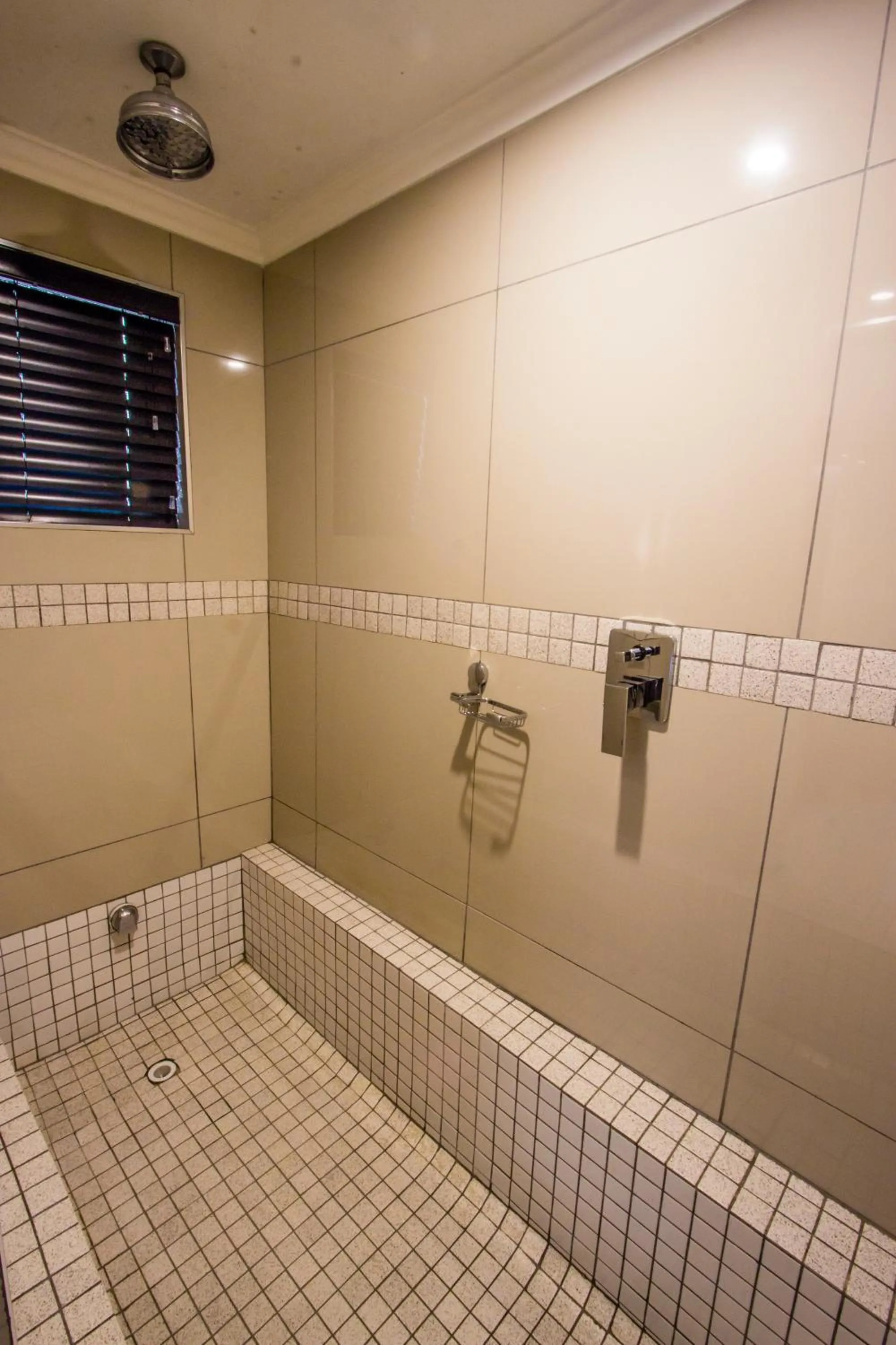 Bathroom in New Bali Guesthouse