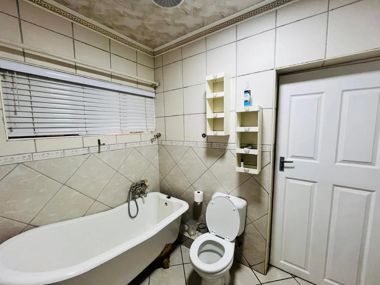 Bath in New Bali Guesthouse