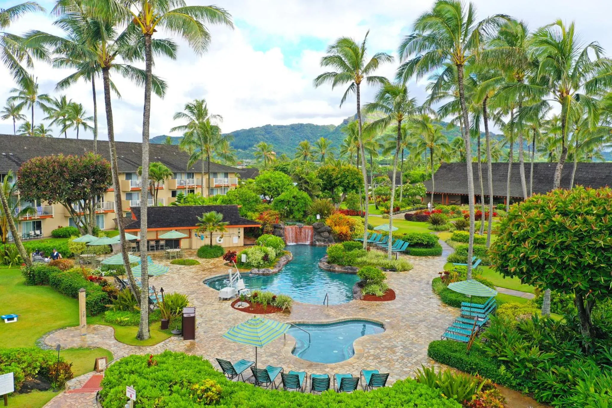 Property building in Kauai Coast Resort at the Beach Boy