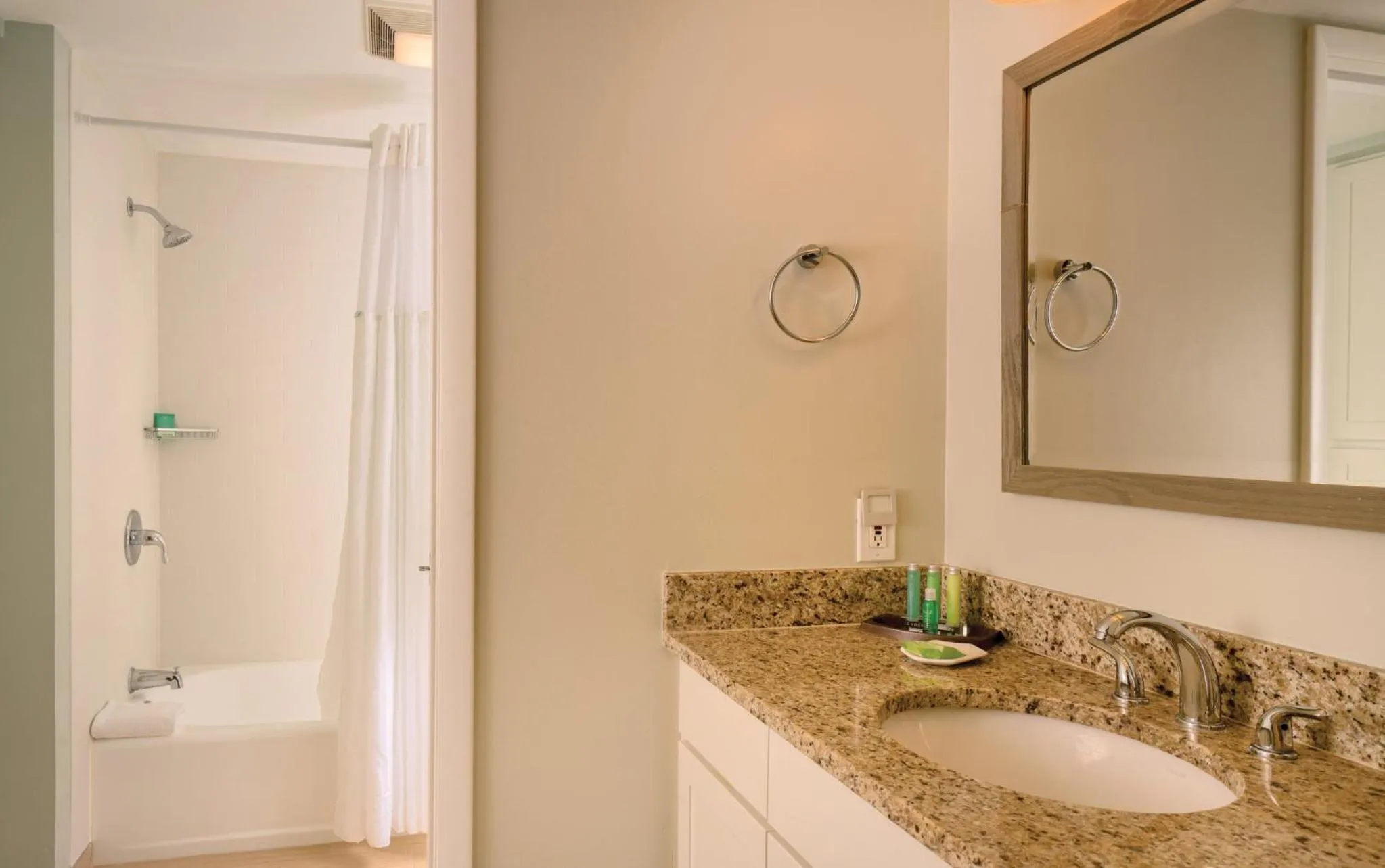 Bathroom in Paniolo Greens Resort