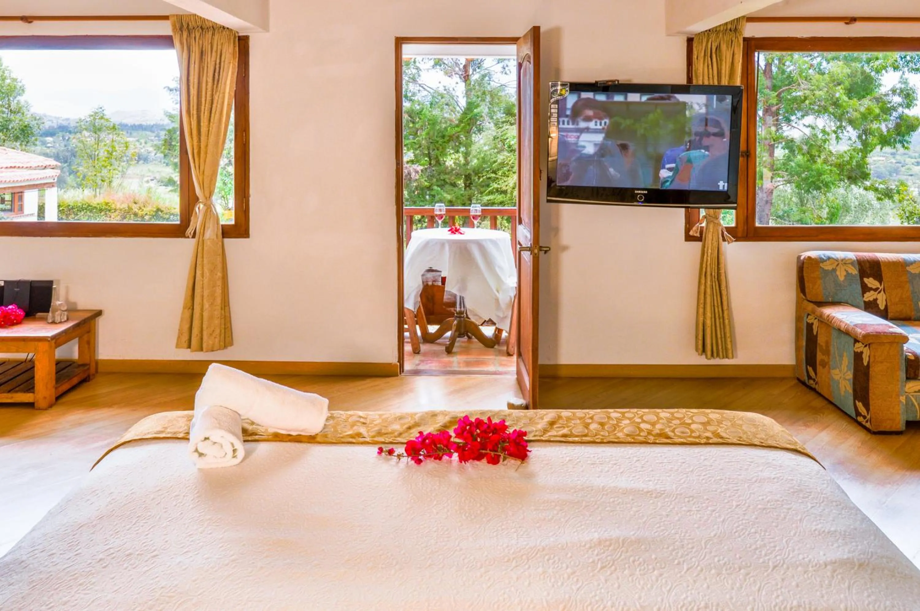 Photo of the whole room, Bed in Casa de Campo Hotel & Spa