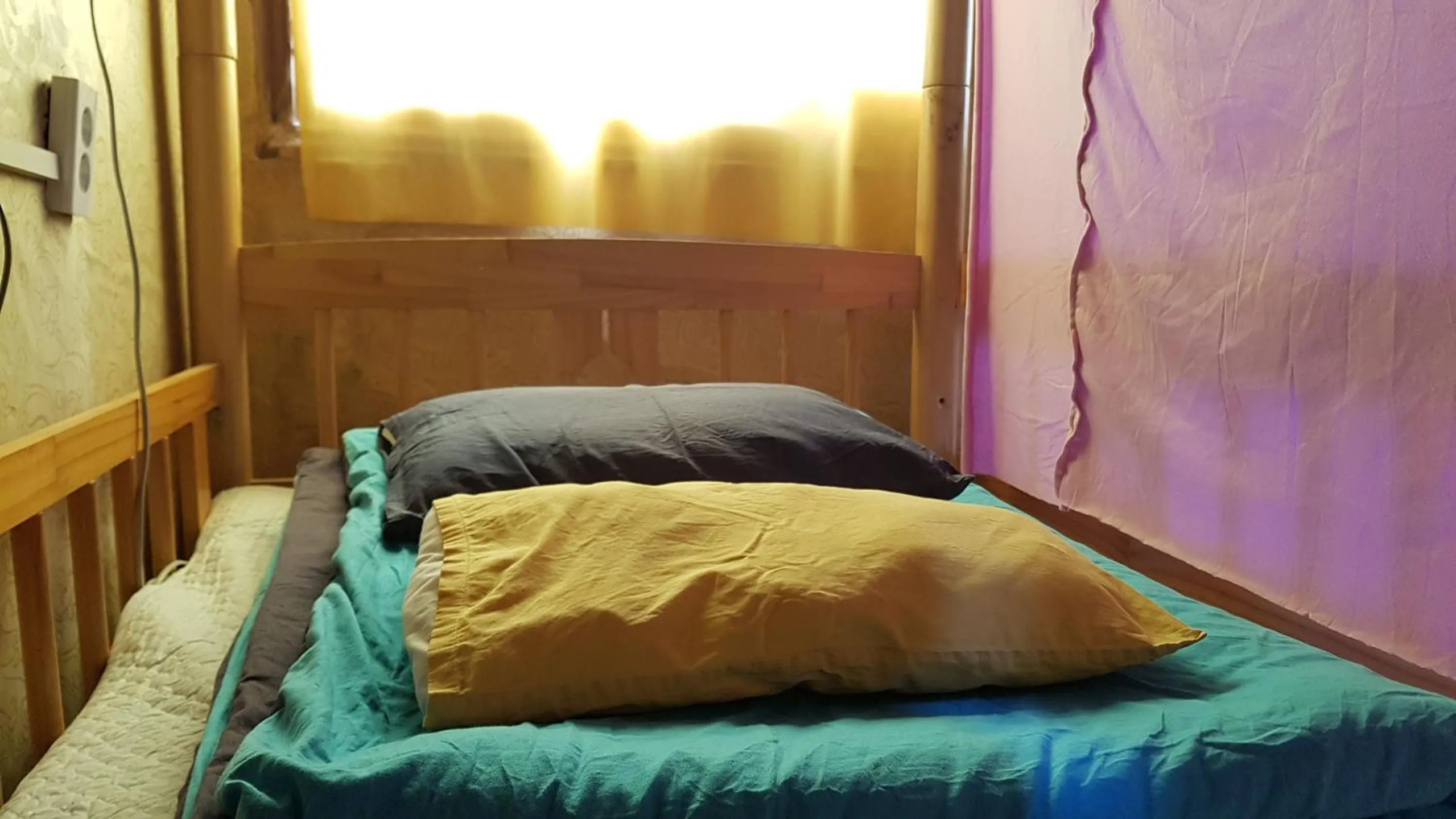 Bed in Guesthouse Spring Flower