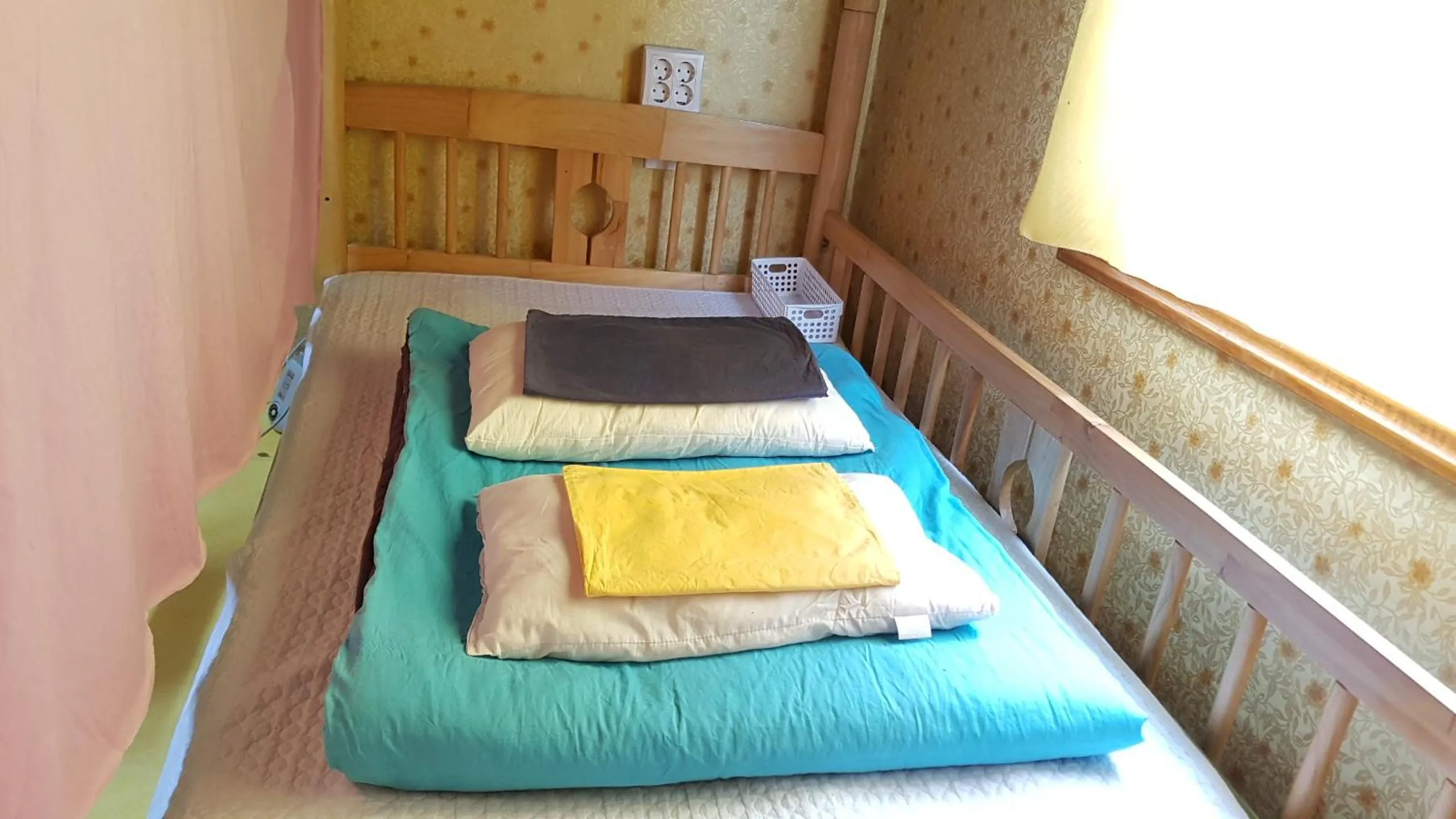 Bed in Guesthouse Spring Flower