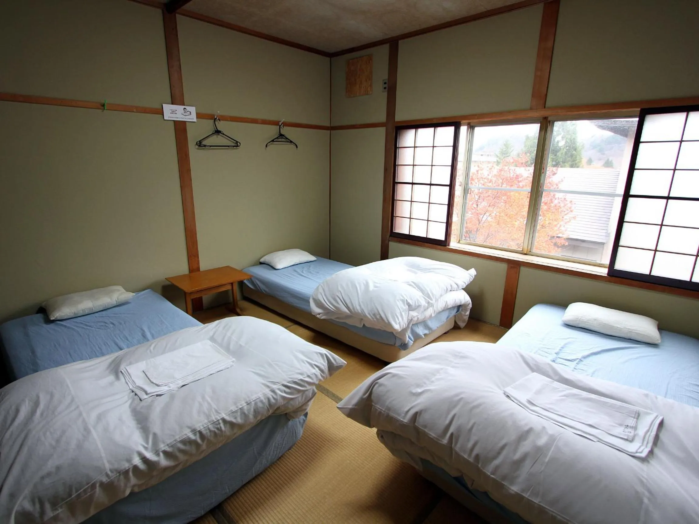 Photo of the whole room, Bed in Towadako Backpackers