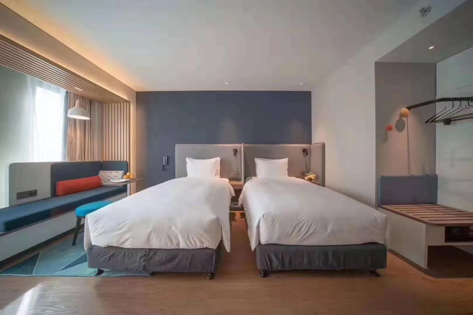 Bed in Holiday Inn Express Shanghai Huijin by IHG