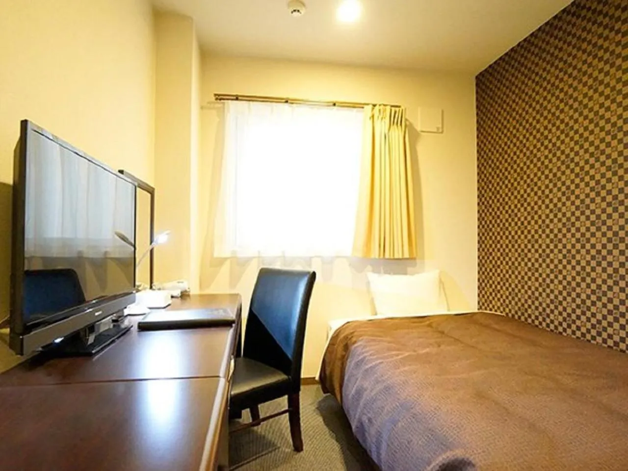 Double Room with Small Double Bed - single occupancy - Non-Smoking in HOTEL LiVEMAX Himeji Ekimae