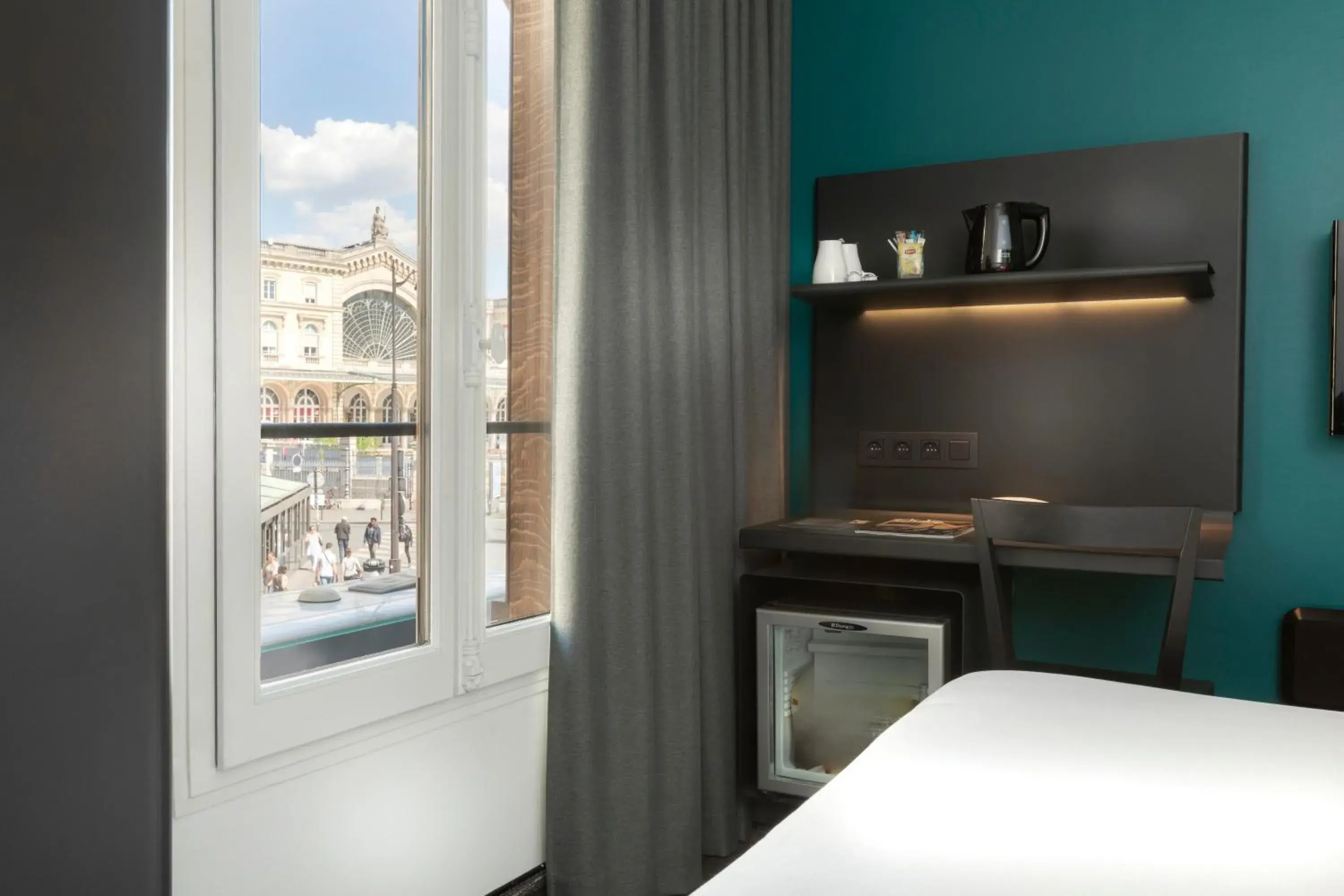 Comfort Double Room in Libertel Gare de L'Est Francais Comfort Double Room in Libertel Gare de L'Est Francais