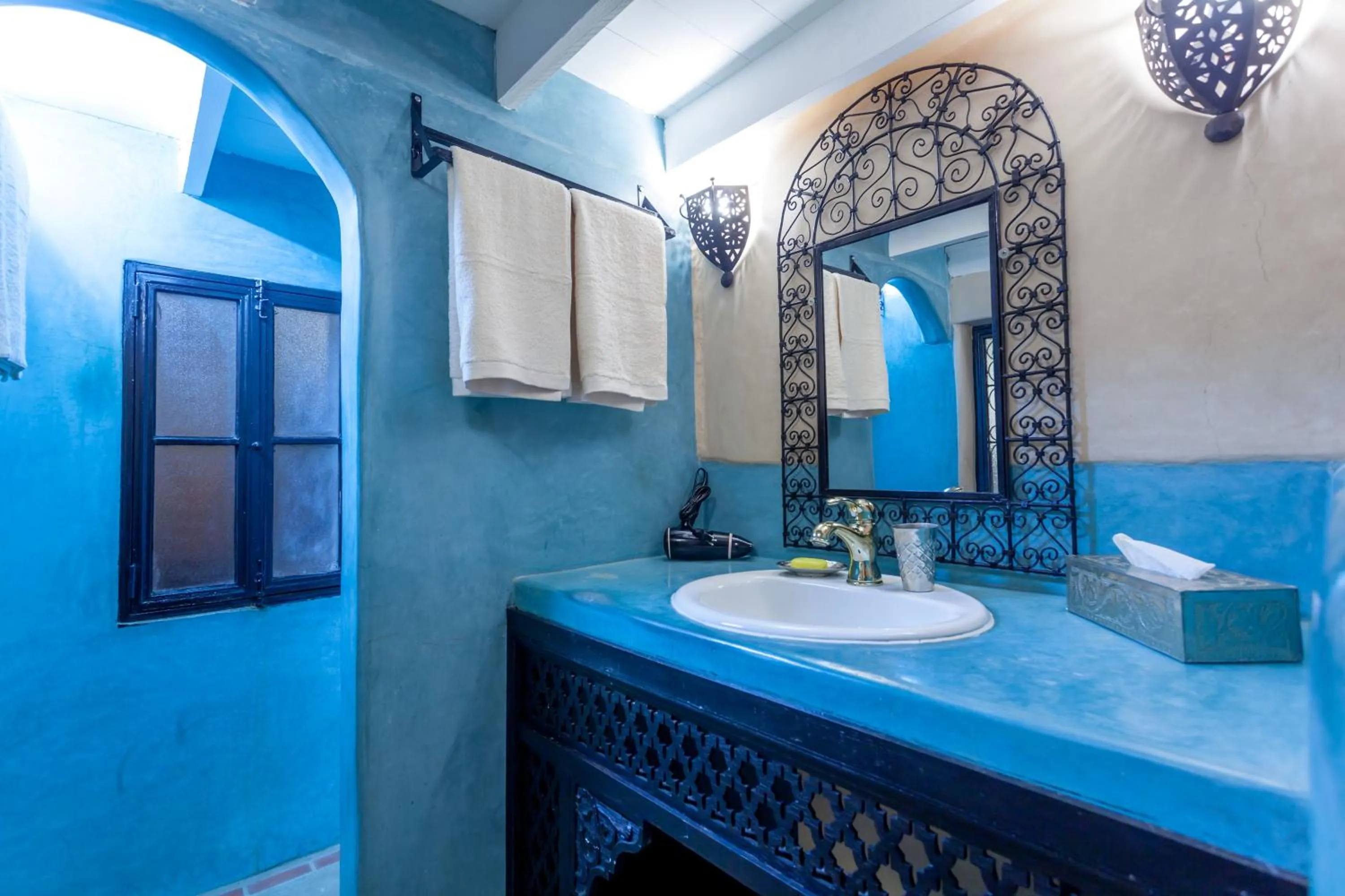 Bathroom in Riad Hart Essoura