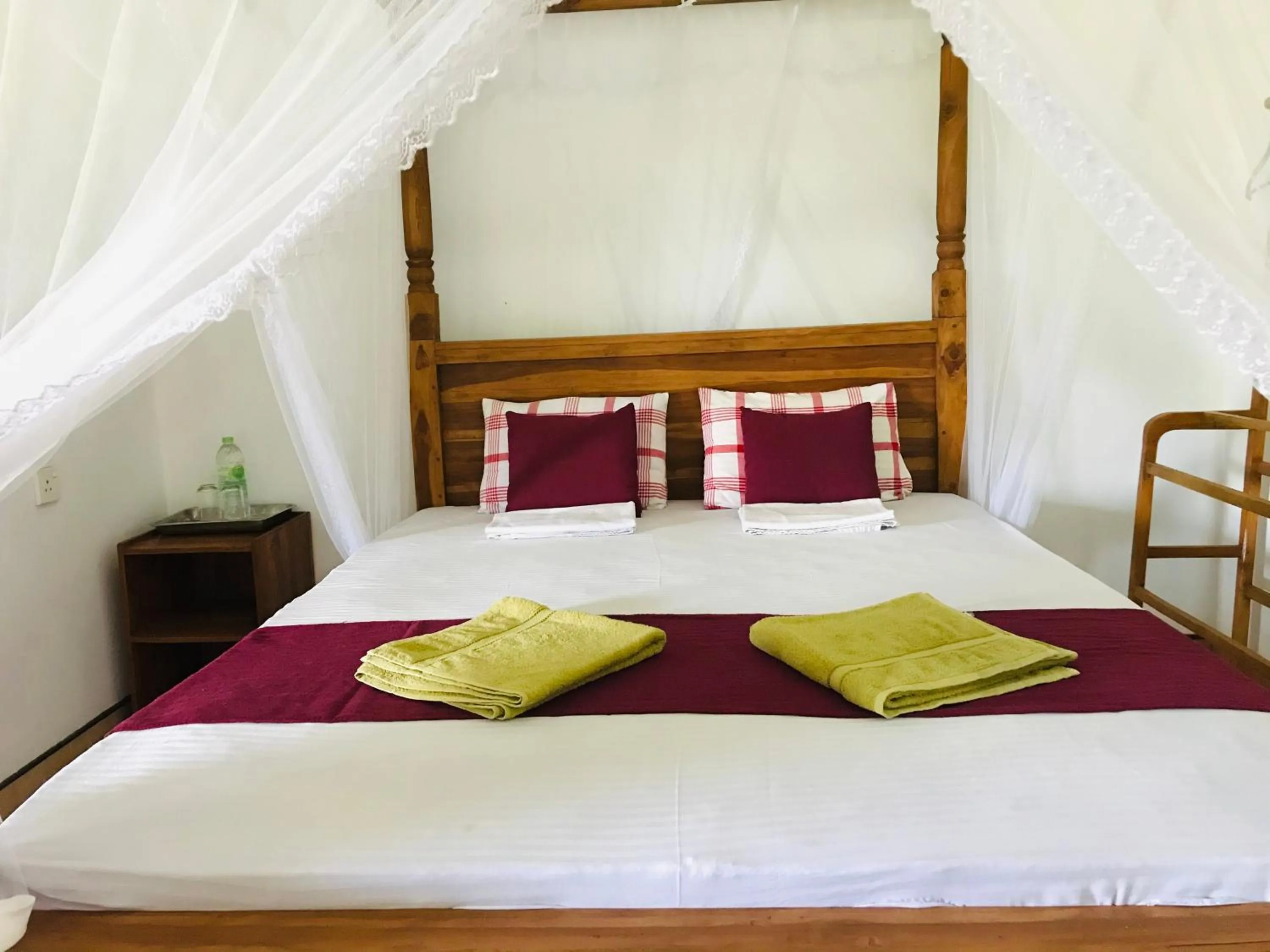 Bed in Sinhagiri Villa