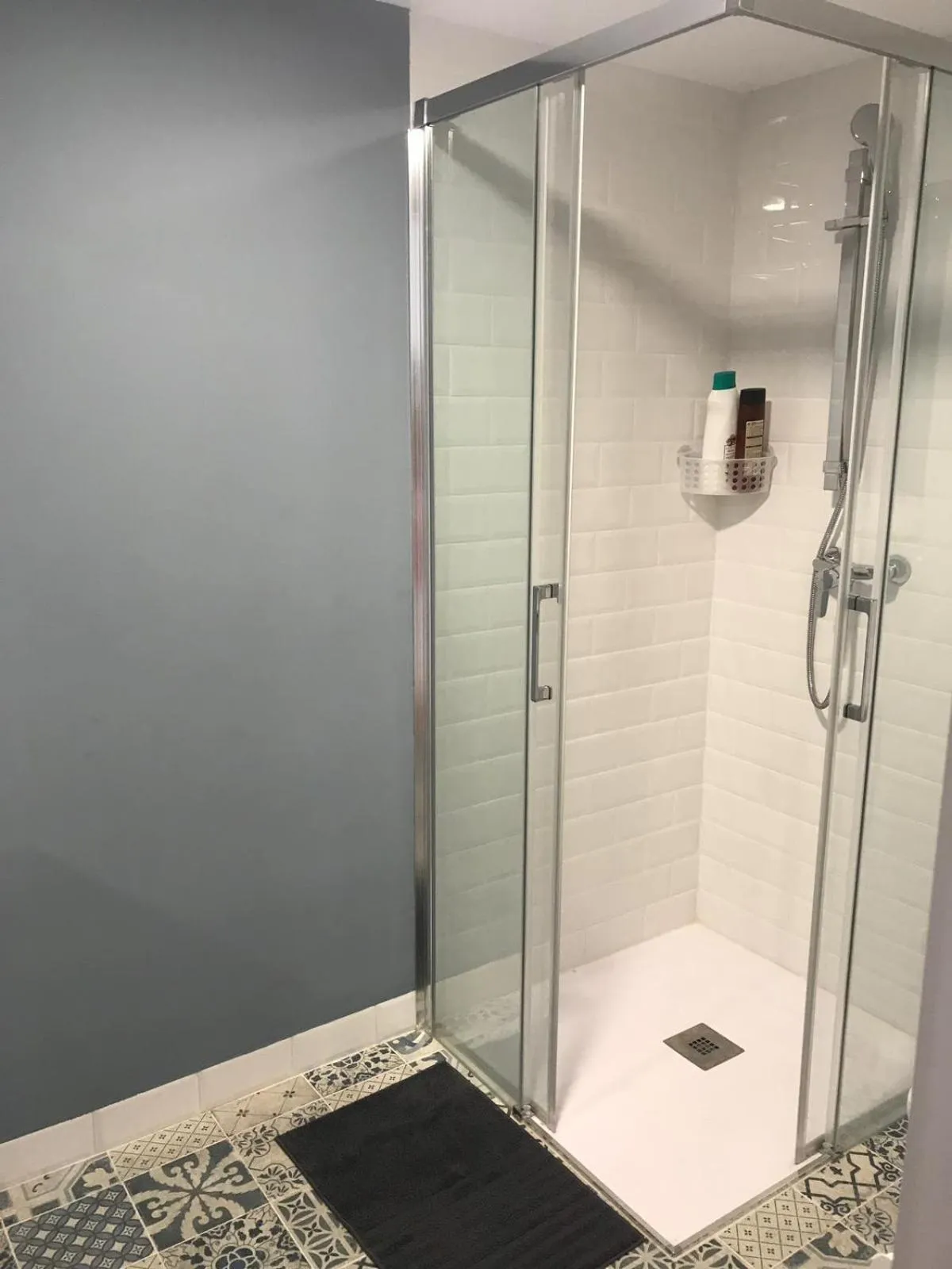 Shower in Pescadors Apartamentos TRG