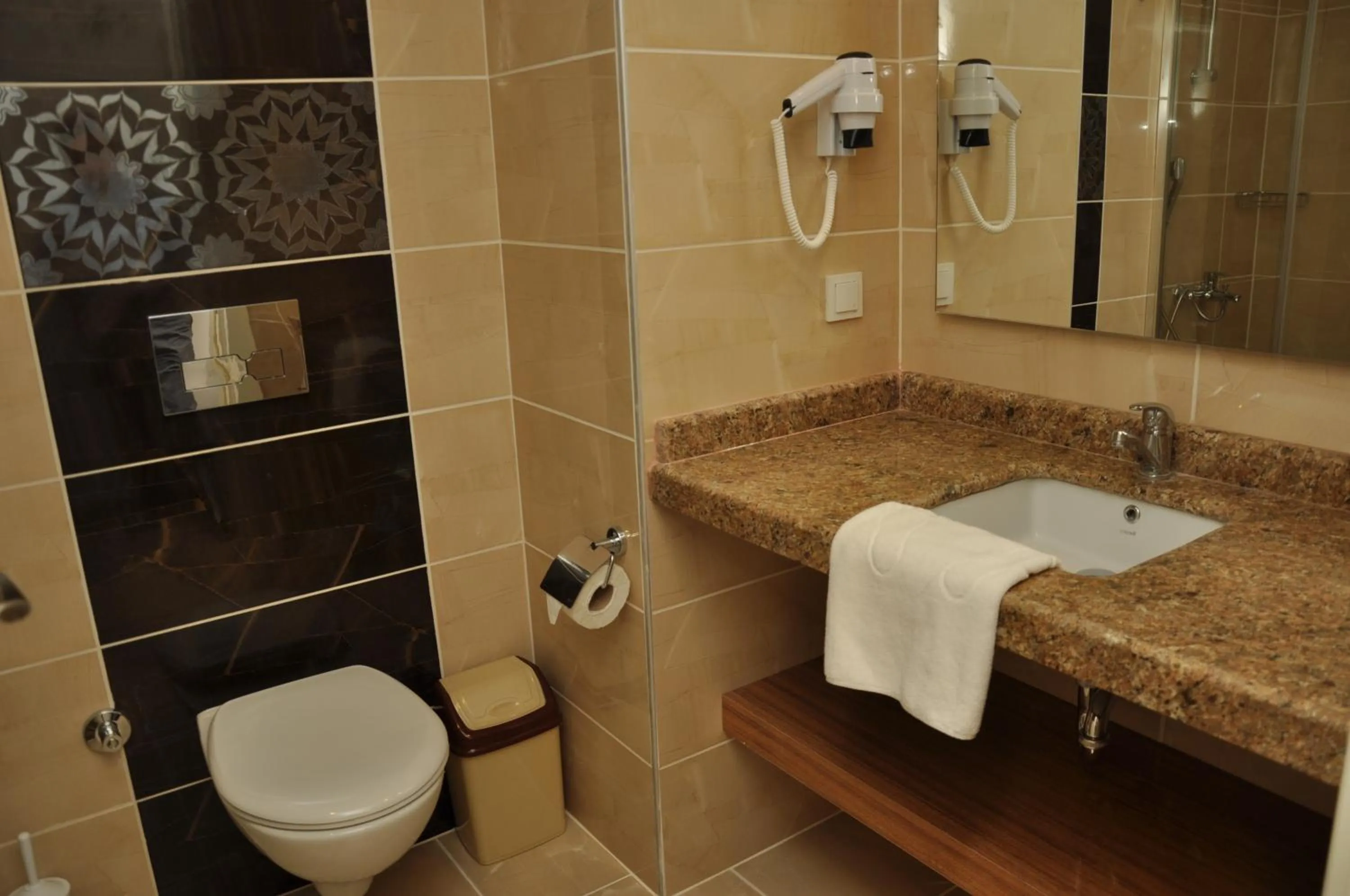 Bathroom in Almera Park Apart Hotel