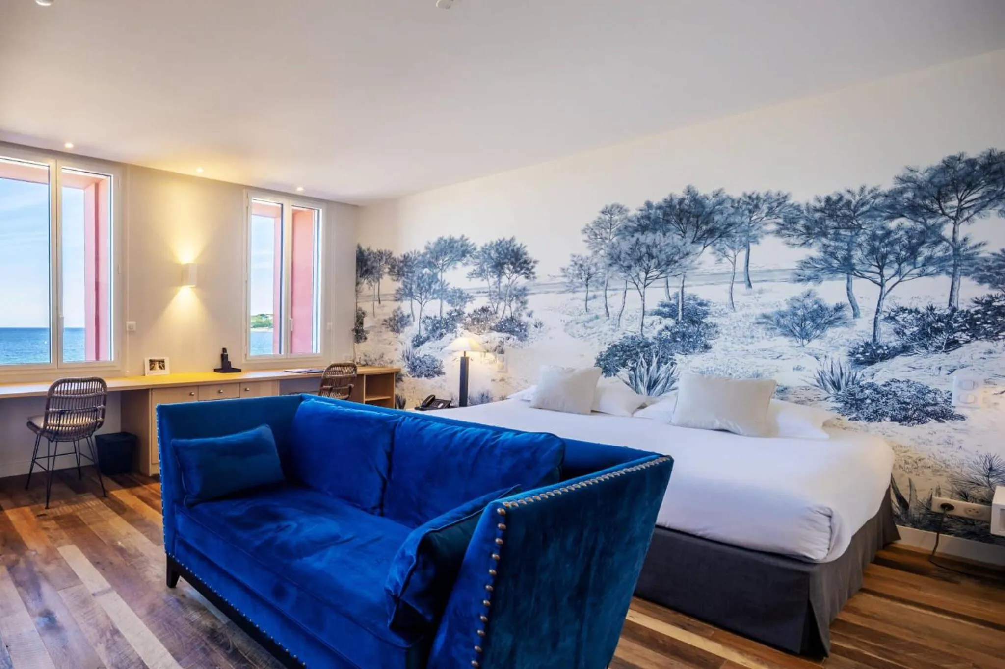 Bed in Hôtel de la Plage - Saint Jean de Luz