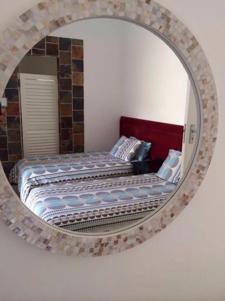 Bed in The Crescent Guesthouses - BnB/Self Catering