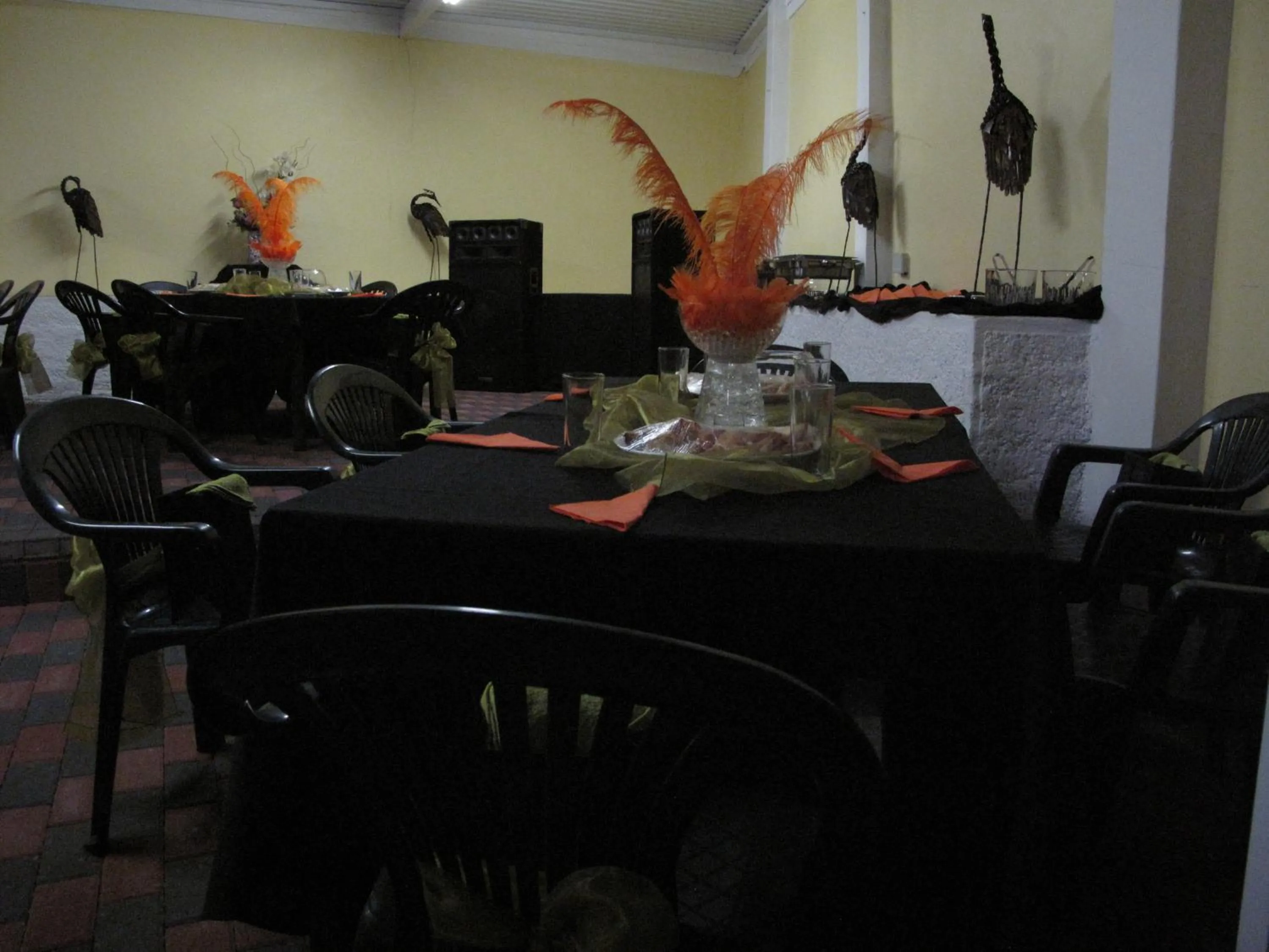 Restaurant/places to eat in The Crescent Guesthouses - BnB/Self Catering