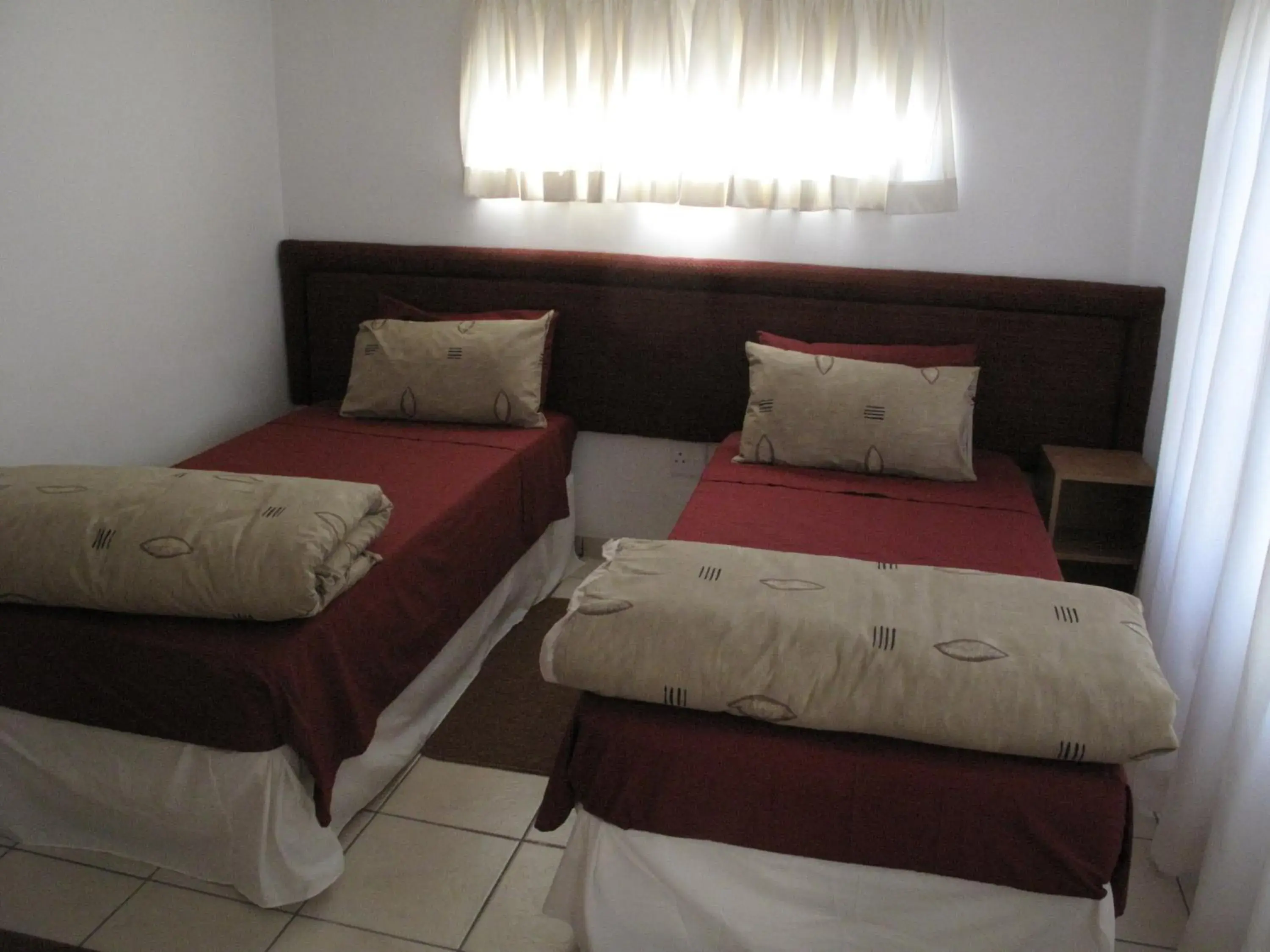 Standard Double or Twin Room in The Crescent Guesthouses - BnB/Self Catering Standard Double or Twin Room in The Crescent Guesthouses - BnB/Self Catering